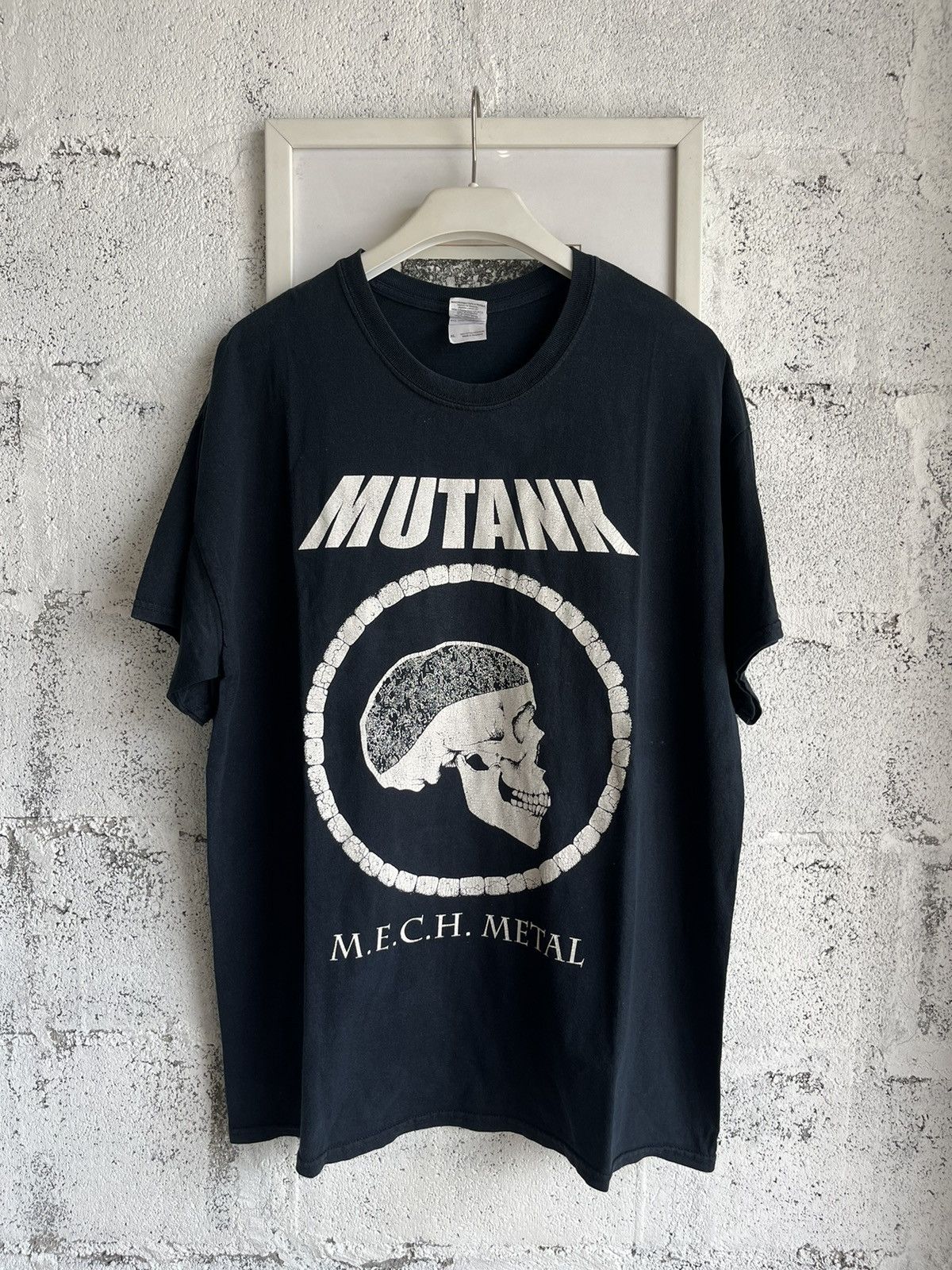 Band Tees MUTANK M.E.C.H. METAl logo Tshirt Size US XL / EU 56 / 4 - 2 Thumbnail