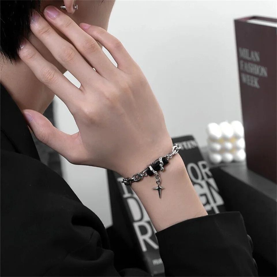 Other Retro Black Zircon Star Bracelet Size ONE SIZE - 2 Thumbnail