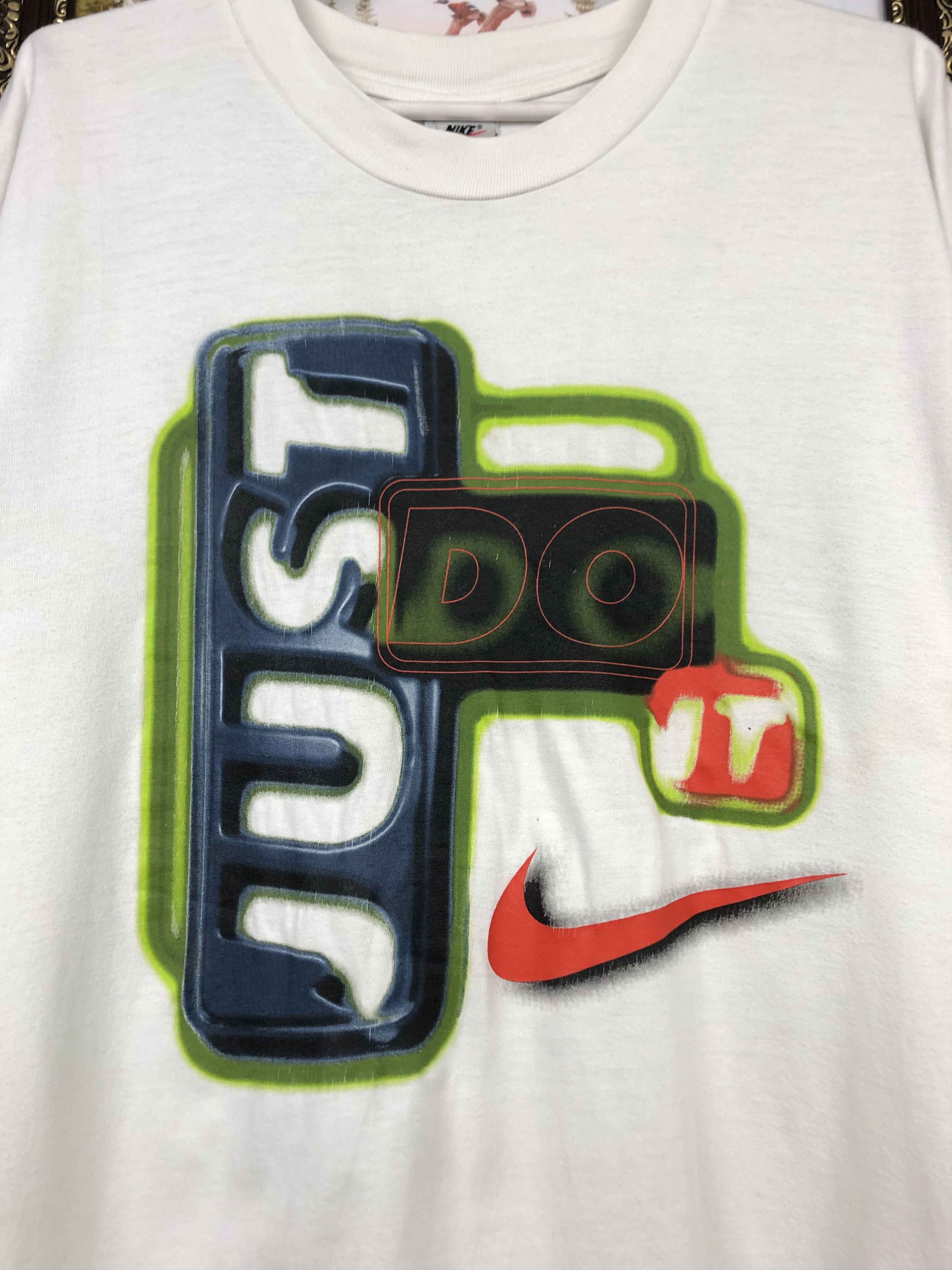 Nike Vintage Nike Just Do It Big Logo Over Print Shirt Tee Size US L / EU 52-54 / 3 - 3 Thumbnail