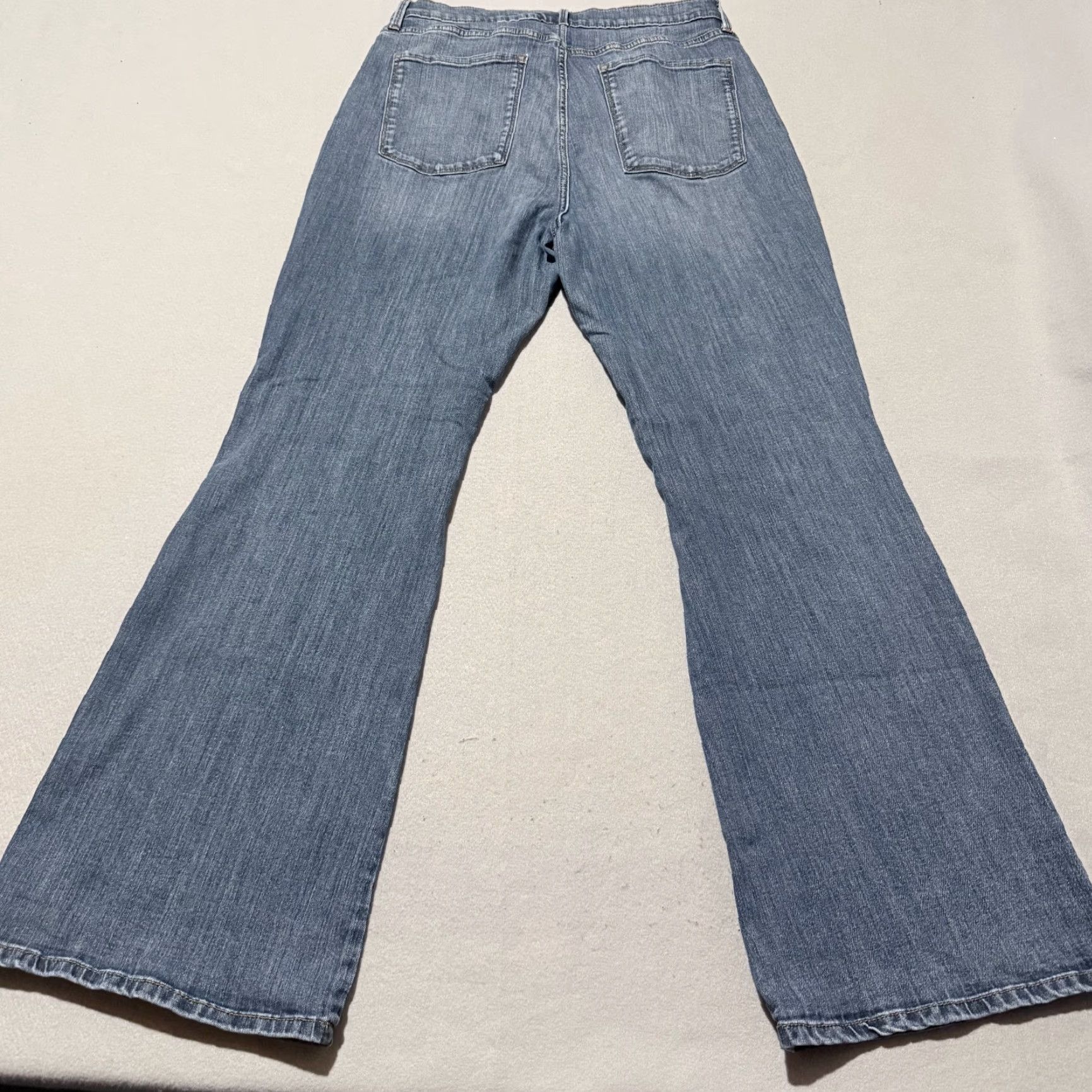 Banana Republic Banana Republic Jeans Women Blue High Rise Curvy Slim Flare Bootcut 14 Denim Vintage No 5-Pocket Modern Start Women Size 36" / US 14 / IT 50 - 7 Thumbnail