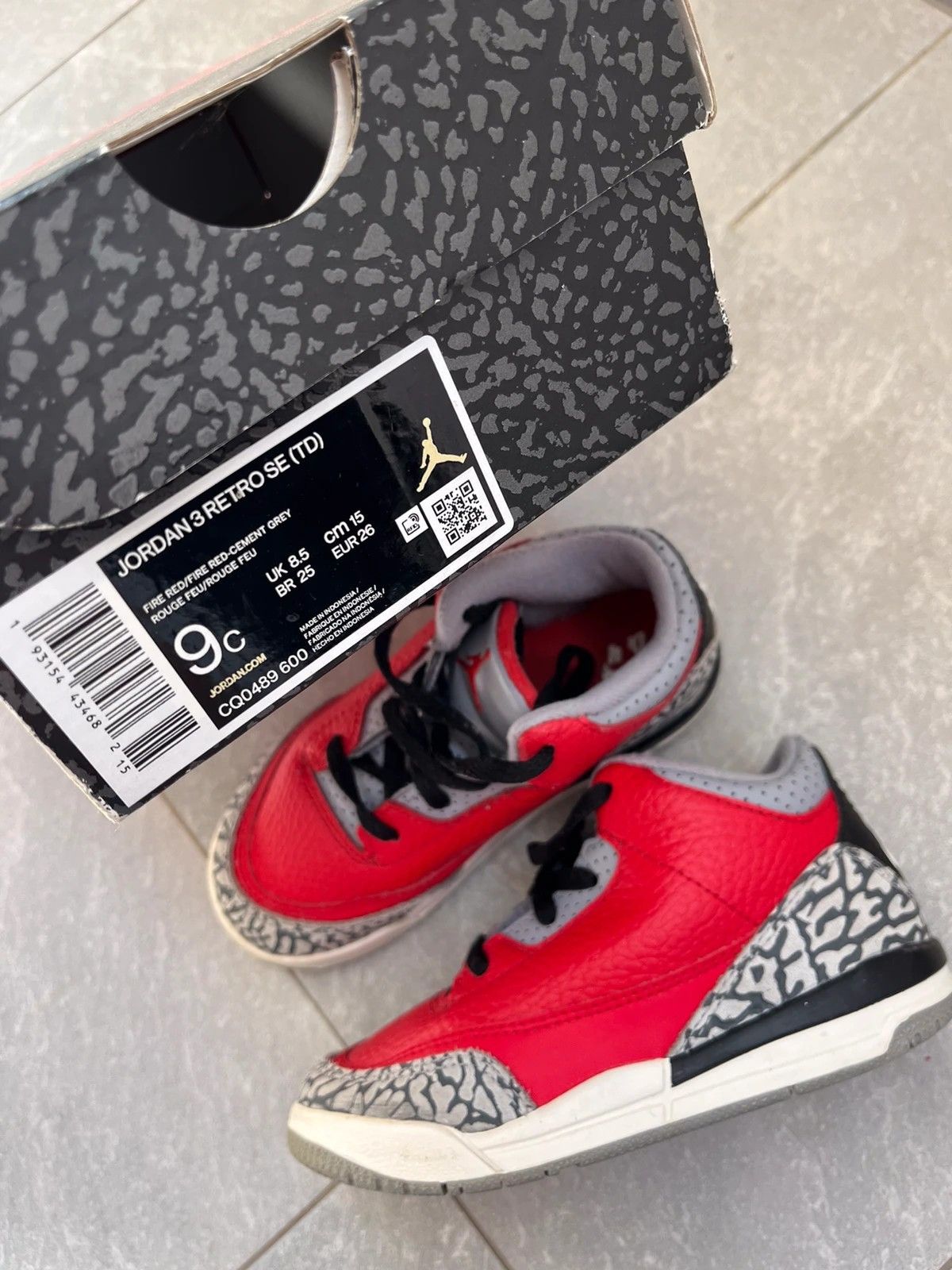 Jordan Brand Air Jordan Retro 3 Size 9C EUR 26 15cm Sneakers Size US 5 / EU 37 - 4 Thumbnail