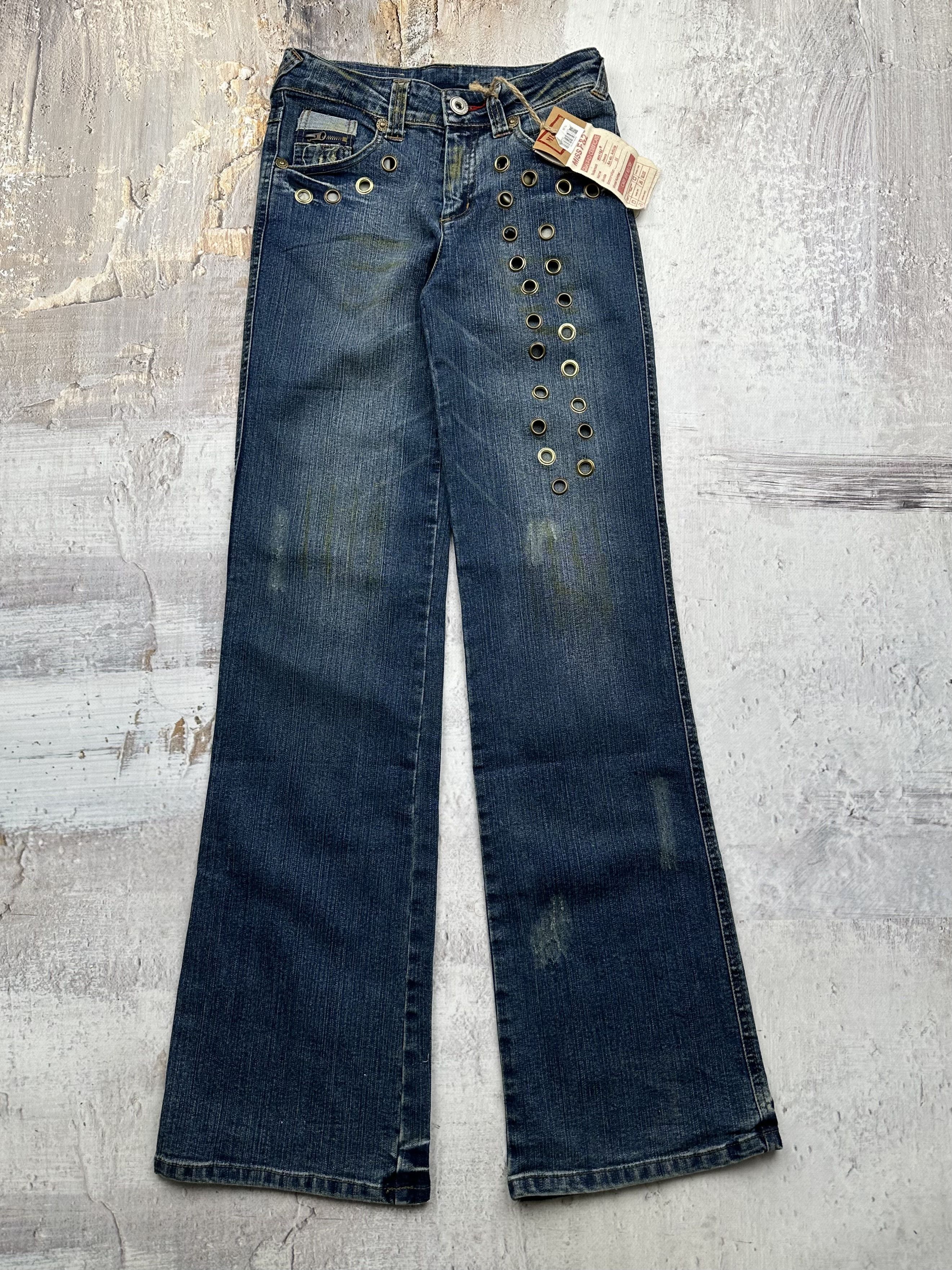 image of Avant Garde x Vintage Light Flare Jeans in Blue, Women's (Size 24)