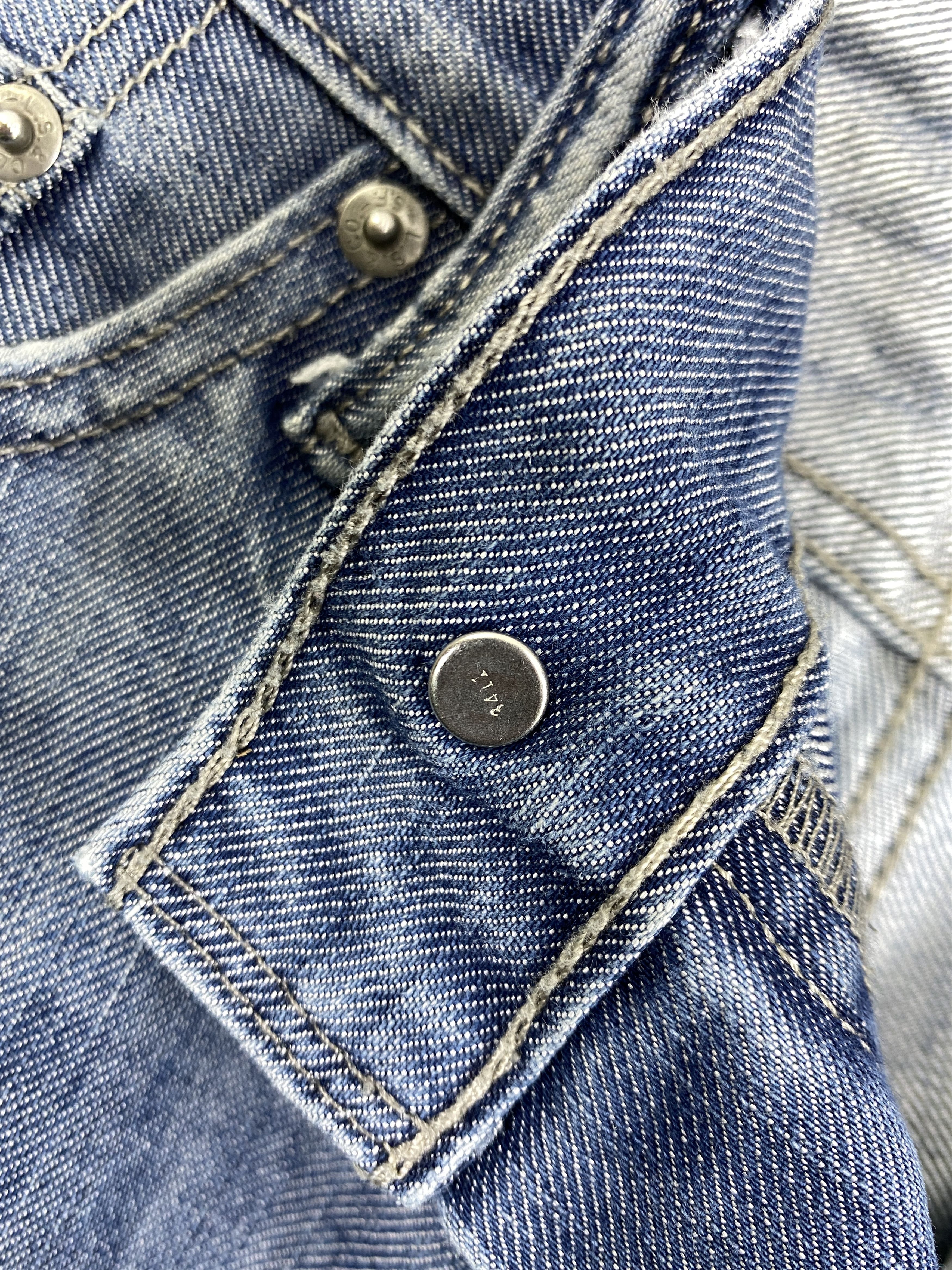 Levi's Blue Vintage Levi's 514 Distressed Denim 38 x 28.5 -JN136 Size US 38 / EU 54 - 7 Thumbnail