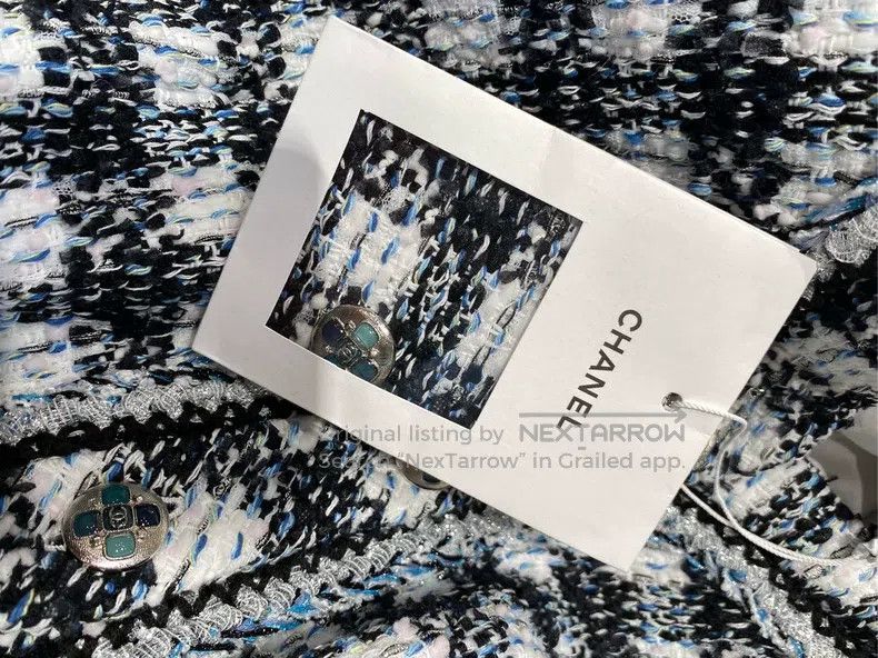 Chanel Chanel 23p blue and white plaid tweed jacket Size XS / US 0-2 / IT 36-38 - 4 Thumbnail