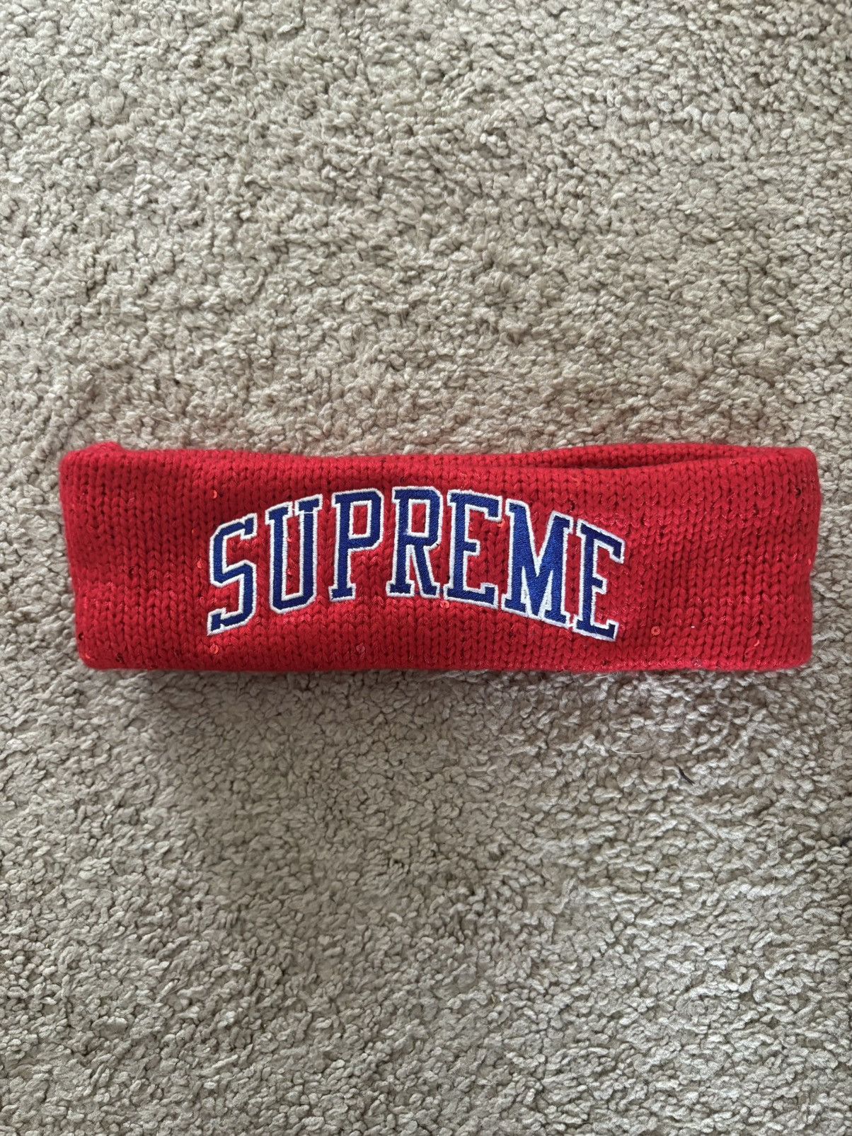 New Era × Supreme Supreme Red/Black Fleece Headband FW18 Size ONE SIZE - 5 Thumbnail