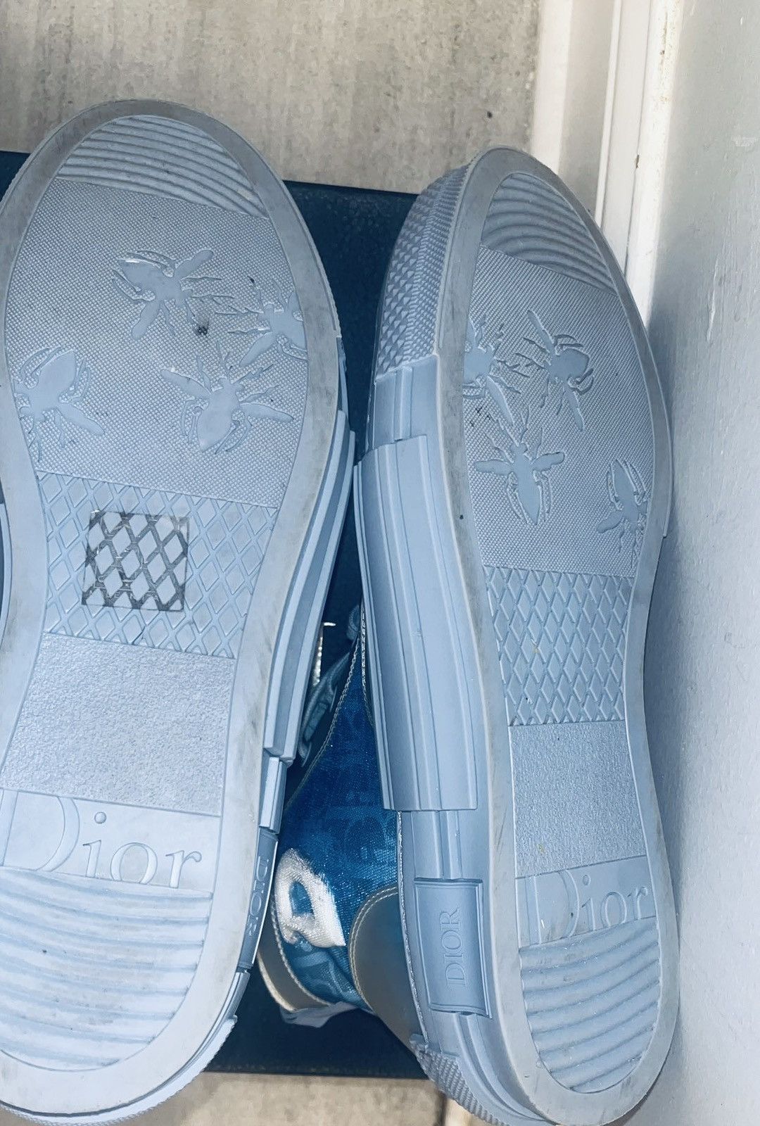 Daniel Arsham × Dior Dior b23 Daniel Arsham blue oblique sneaker Size US 11 / EU 44 - 20 Thumbnail