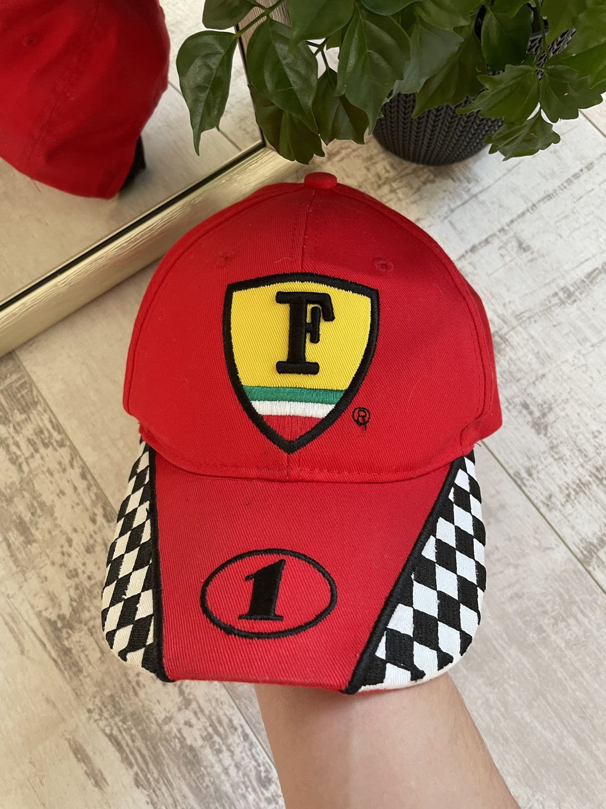 Formula 1 × Vintage Vintage Formula 1 Racing 90’s Hat Cap Ferrari Style Size ONE SIZE - 2 Thumbnail