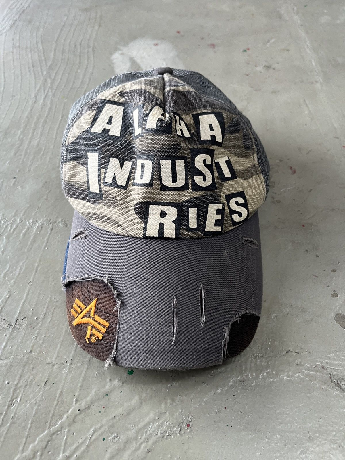 Buzz Rickson's Vintage Alpha Industries Camo Army Distress Trucker Hat Cap Size ONE SIZE - 3 Thumbnail