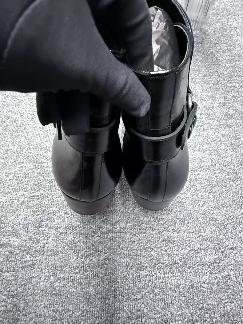 Saint Laurent Chelsea boots with patent leather buckles bo