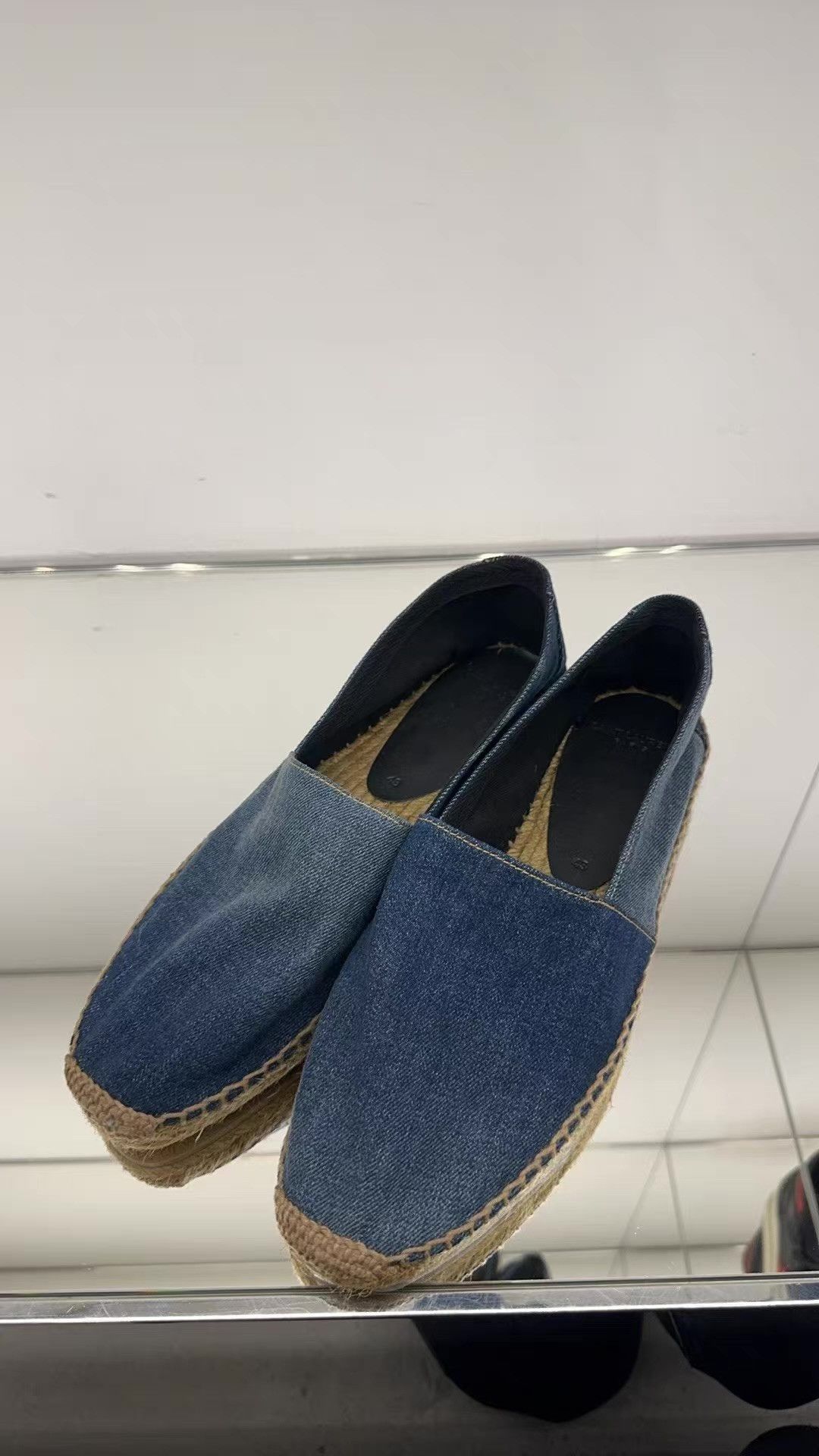 Saint Laurent Paris Saint Laurent Denim Canvas Espadrilles Sneakers Ｑ23 Size US 7 / EU 40 - 1 Thumbnail