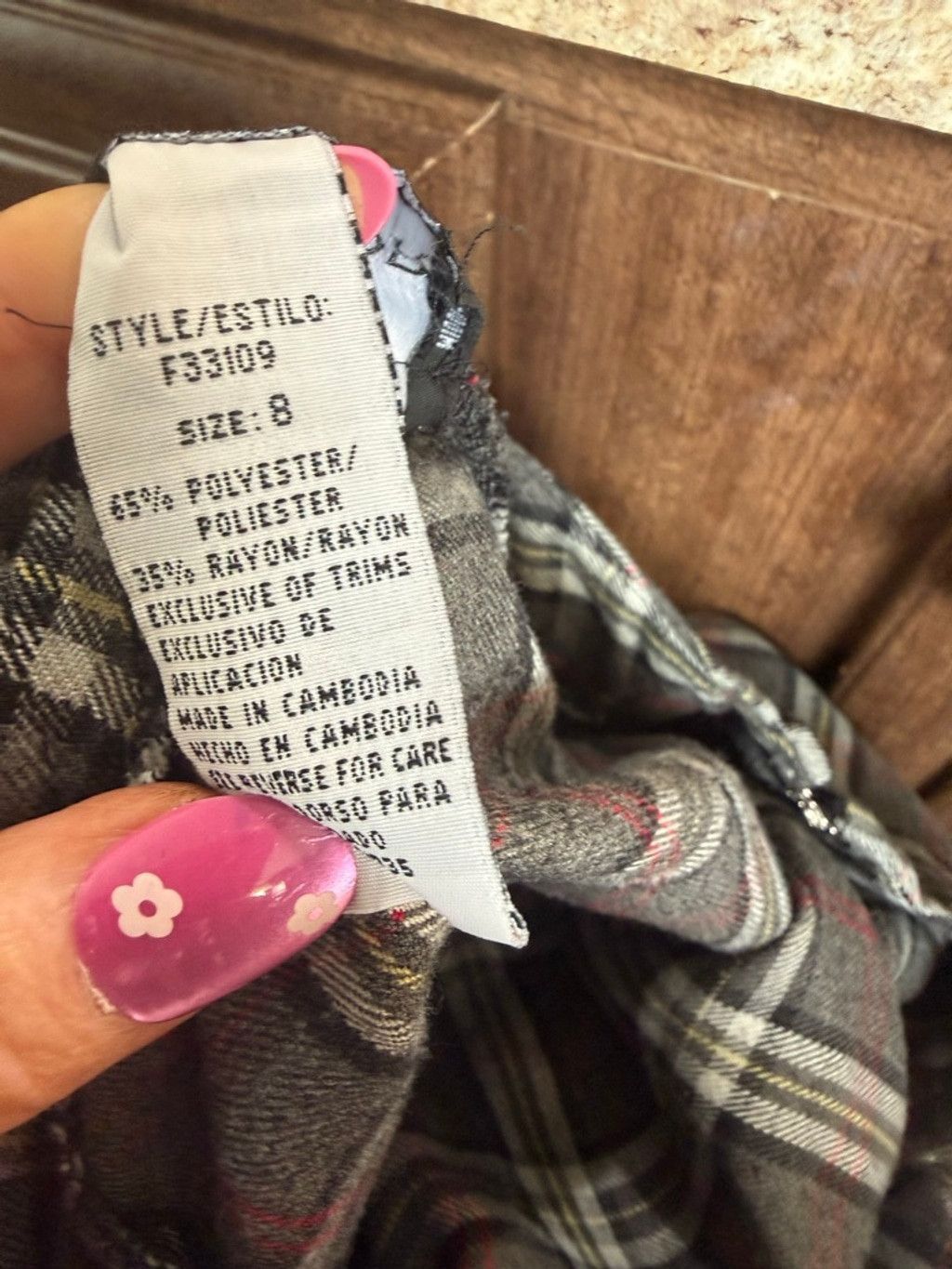 The Unbranded Brand Women's Unbranded Gray Plaid Midi Skirt Size 8 Size 30" / US 8 / IT 44 - 4 Thumbnail