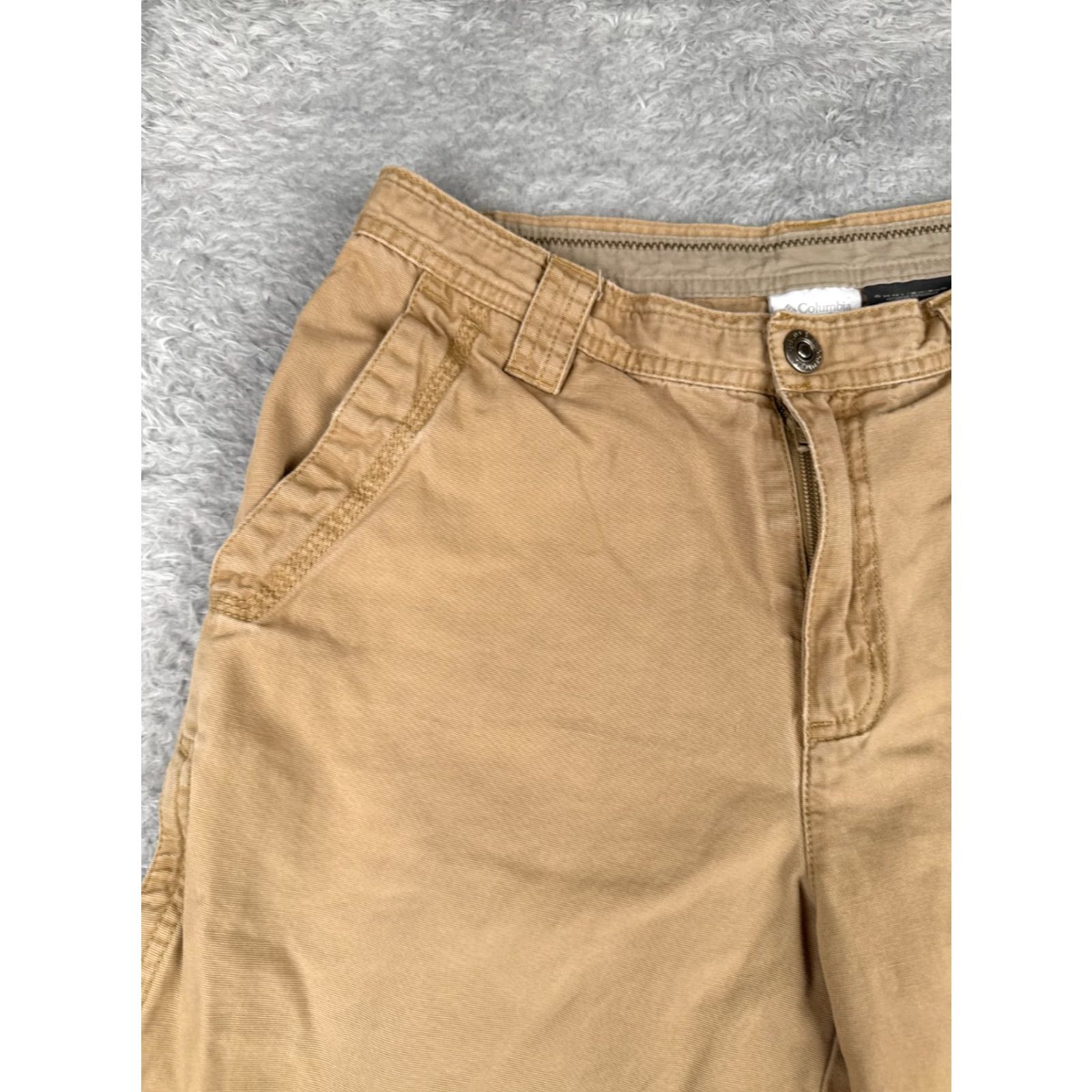 Vintage Columbia Men Shorts 30 Beige Chino 100% Cotton Duck Fabric Hiking Camping 30x11 Casual Travel Pockets Logo Size US 30 / EU 46 - 4 Thumbnail