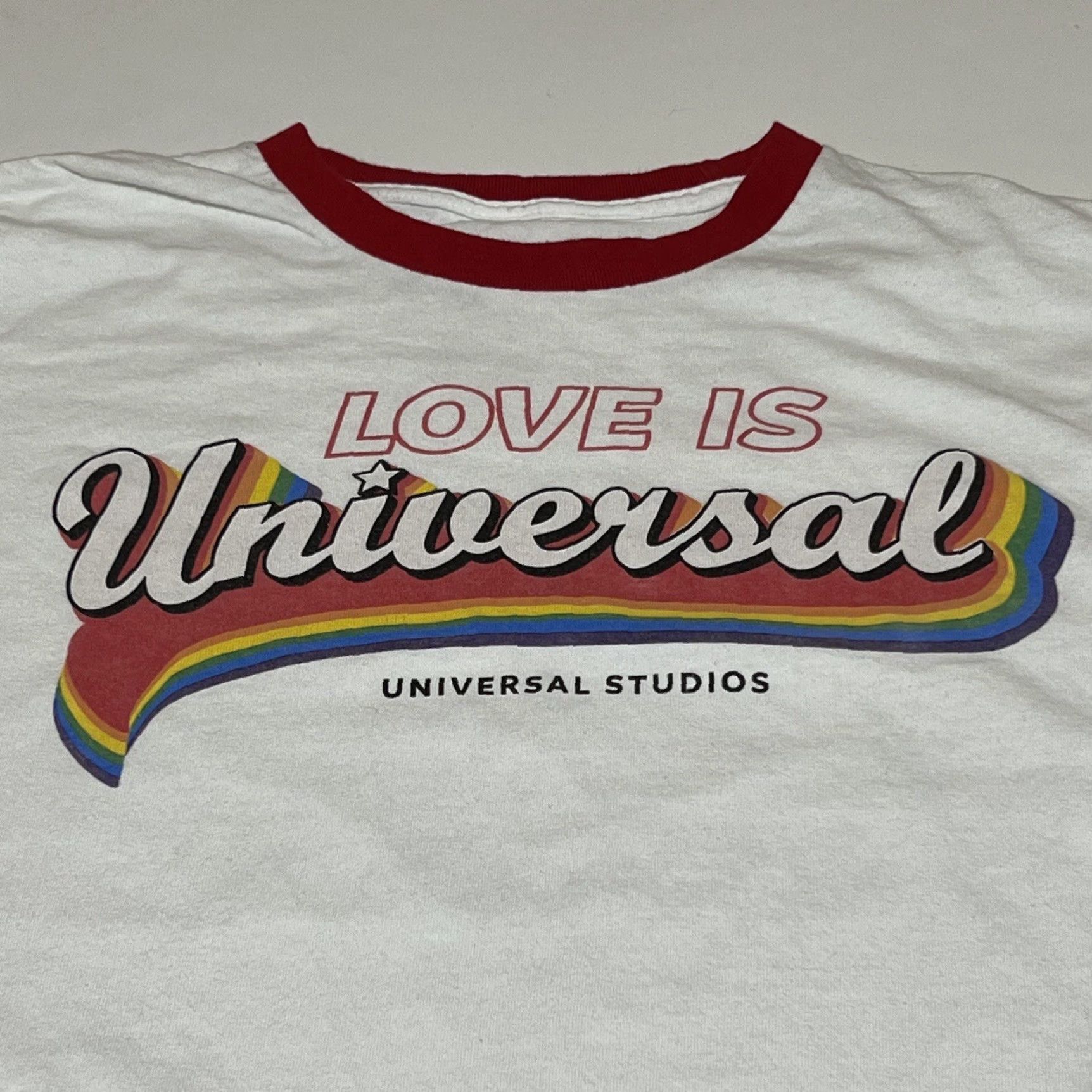 Vintage Universal Studios Love Is Universal T-Shirt Men's Large Ringer Graphic White Red Size US L / EU 52-54 / 3 - 2 Thumbnail