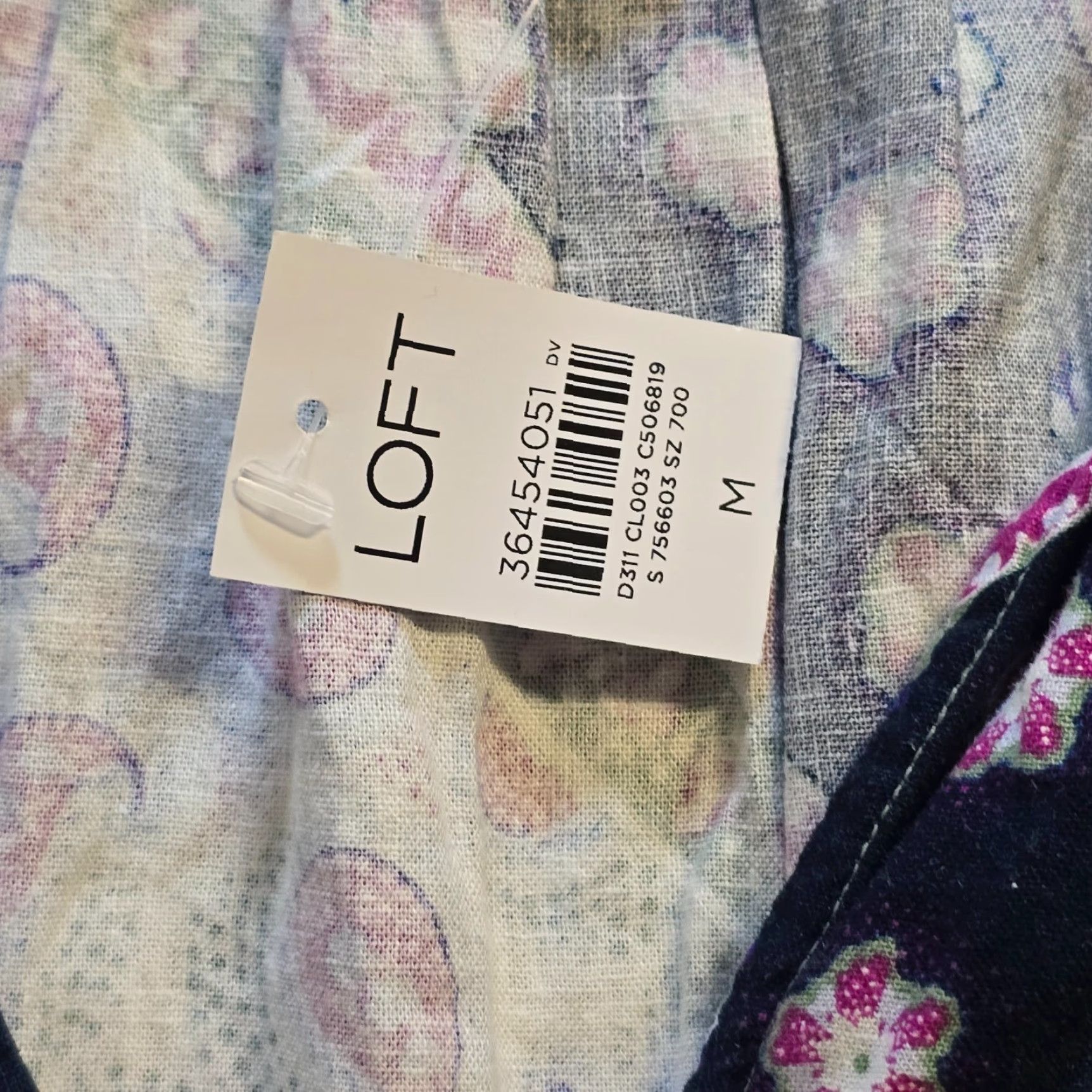 Loft LOFT Blouse Womens Size M Blue Pink Patchwork Peasant Casual V-Neck Long Sleeve Pullover Lightweight Floral Pattern Summer Spring Fall Regular Size M / US 6-8 / IT 42-44 - 4 Thumbnail