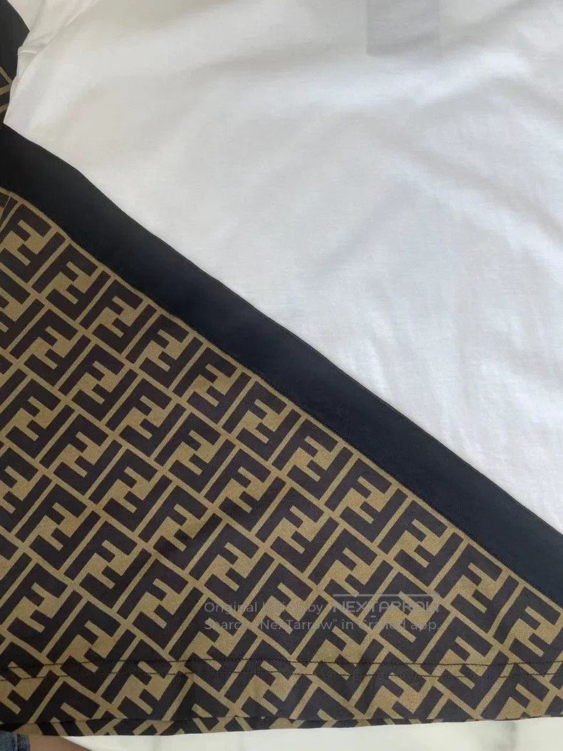 Fendi Fendi White Short Sleeve T-Shirt, Classic FF Monogram Patc Size US M / EU 48-50 / 2 - 4 Thumbnail