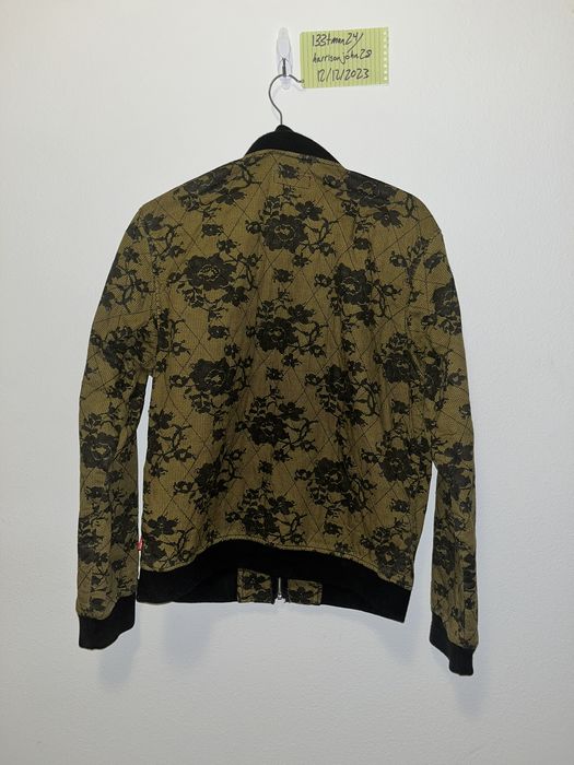 Supreme quilted outlet lace bomber jacket