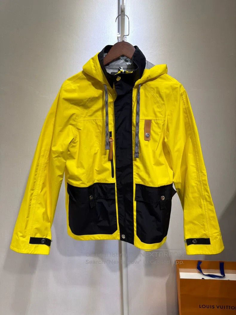 Loewe Black and yellow segmented windbreaker