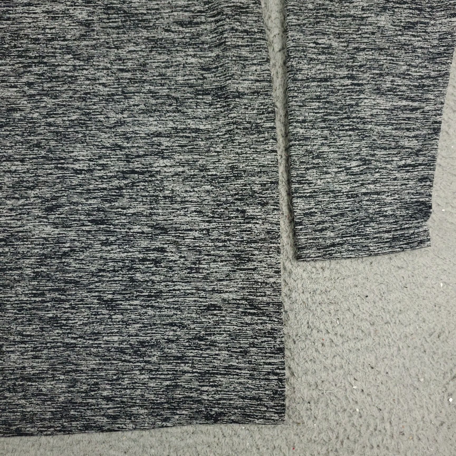 Under Armour Under Armour T Shirt Mens XL Gray 1/4 Zip Pullover Long Sleeve Shirt Adult XL Gray 1/4 Zip Activewear Modern Sports Size US XL / EU 56 / 4 - 4 Thumbnail