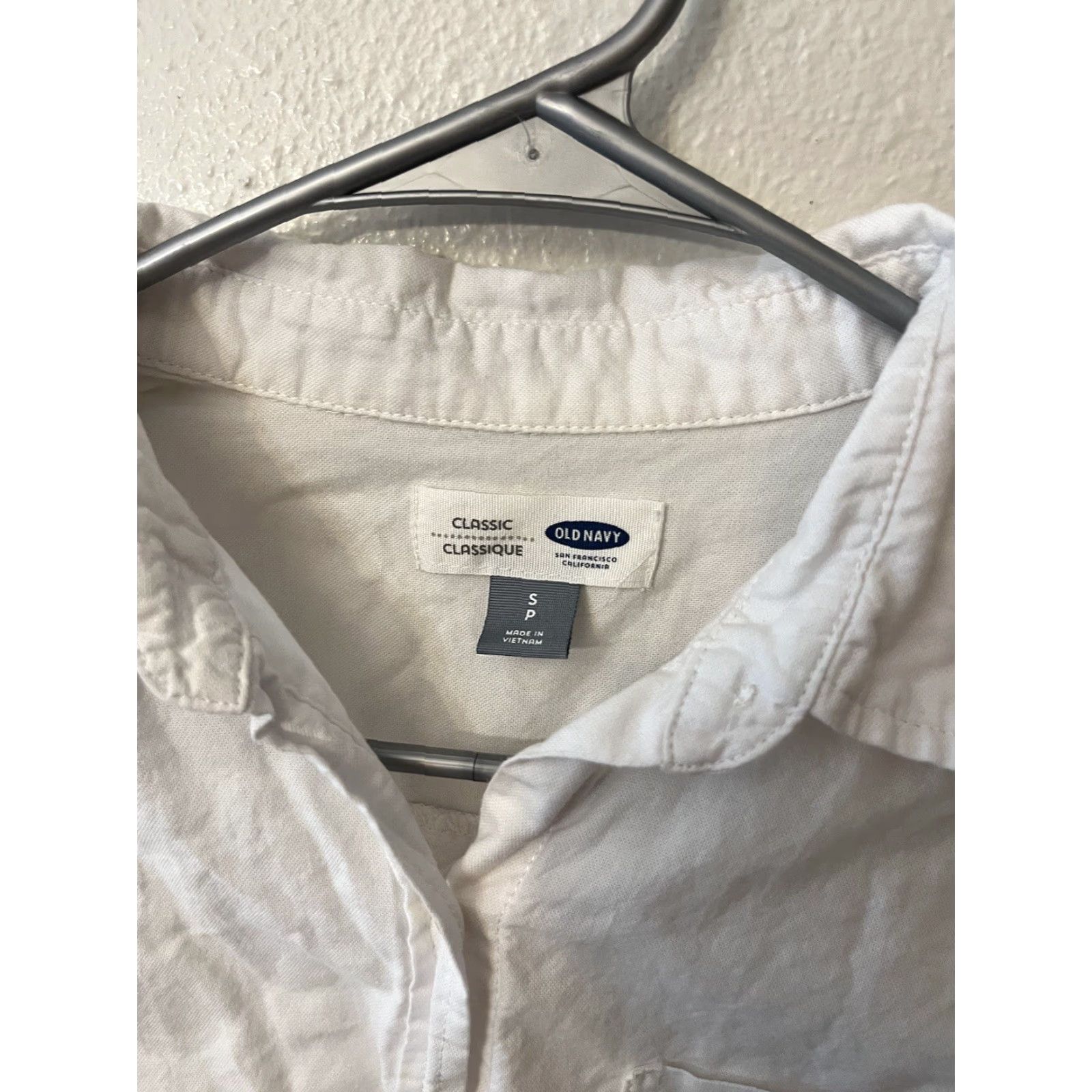 Old Navy Old Navy The Classic Shirt White Size Small Preowned Size S / US 4 / IT 40 - 4 Thumbnail