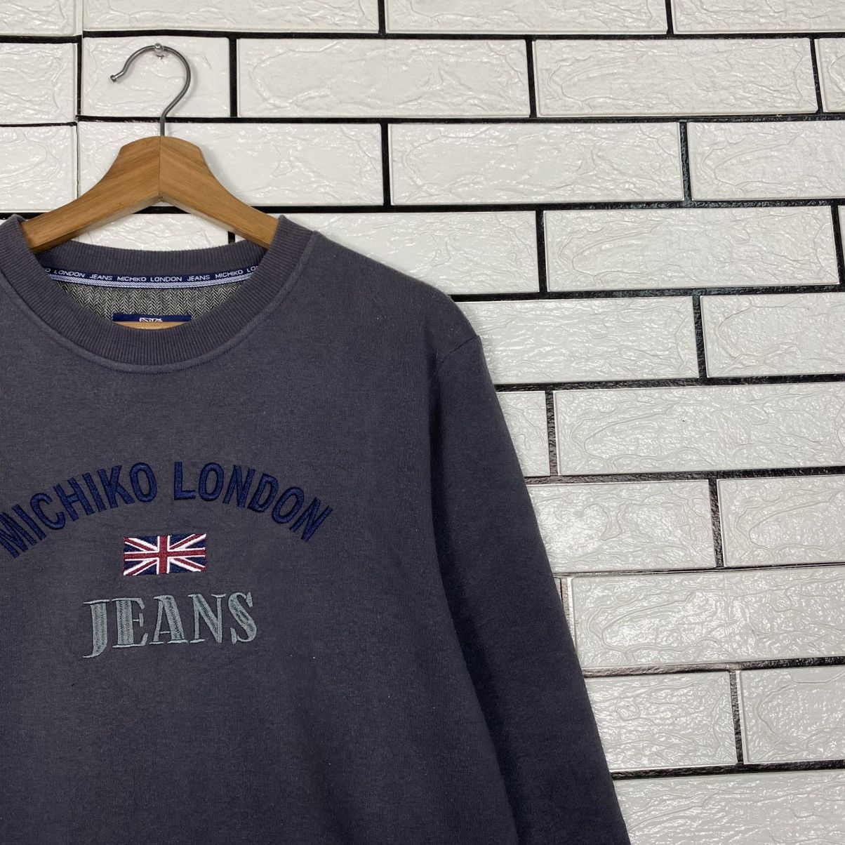 Japanese Brand 📌Vintage Sweatshirt Michiko London Big Logo Size US M / EU 48-50 / 2 - 7 Thumbnail