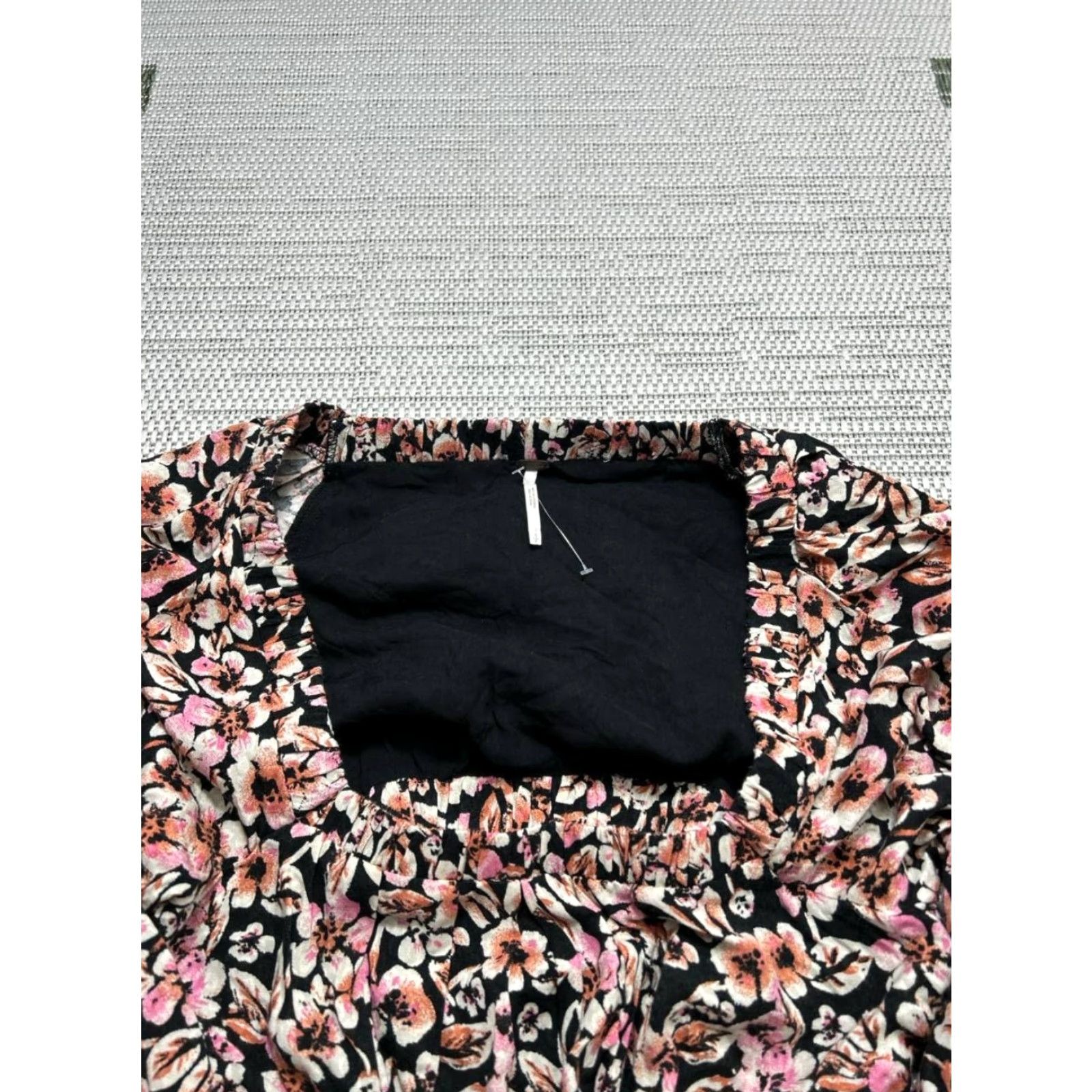 Free People Free People Dress Womens Small Black Pink Floral Bodycon Short Sleeve Square Neck Pullover Casual Party/Cocktail Summer Spring Size S / US 4 / IT 40 - 2 Thumbnail