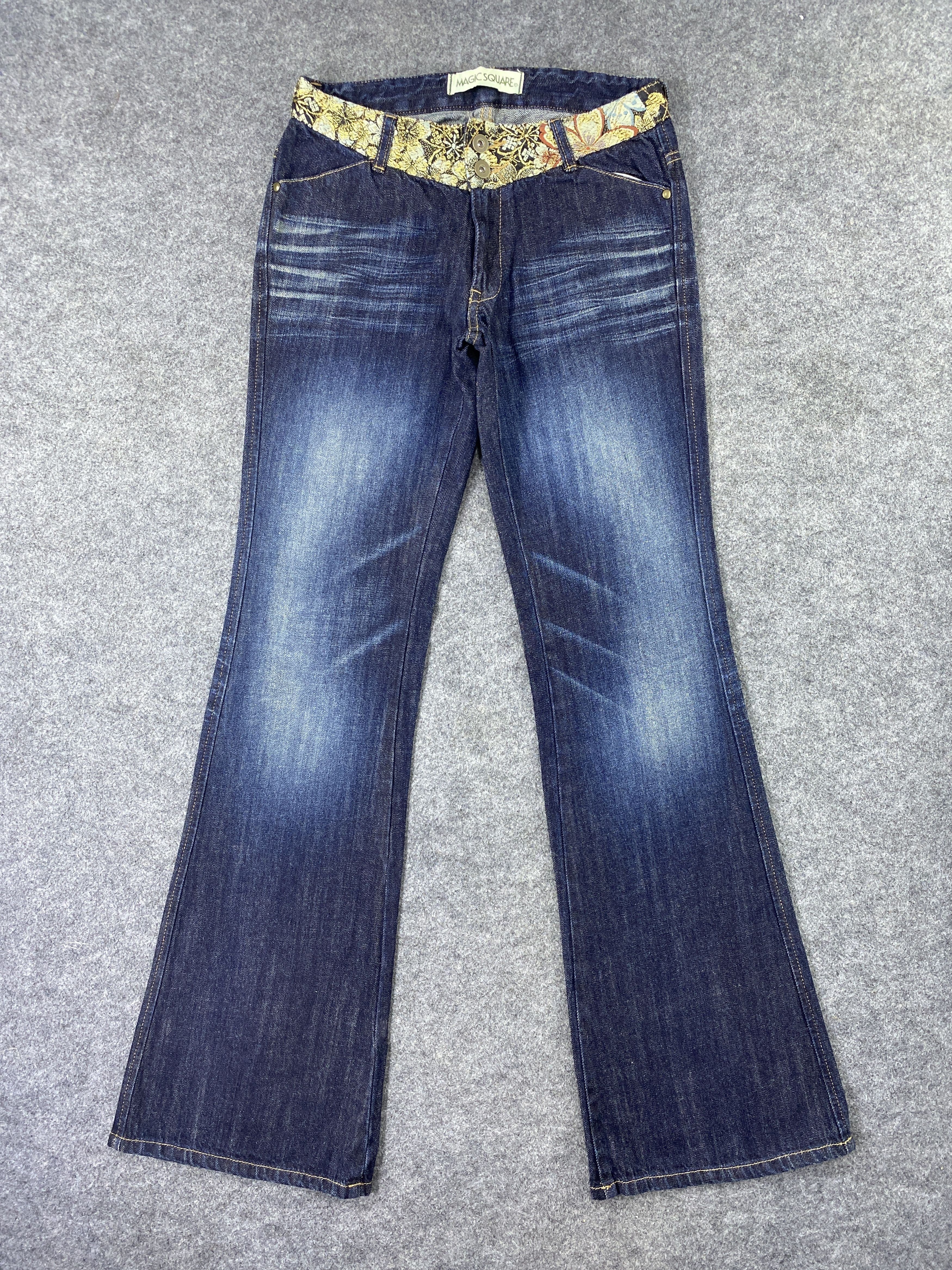 Japanese Brand Magic Square Bootcut Blue Wash Jeans - J1090 Size 28" / US 6 / IT 42 - 1 Thumbnail