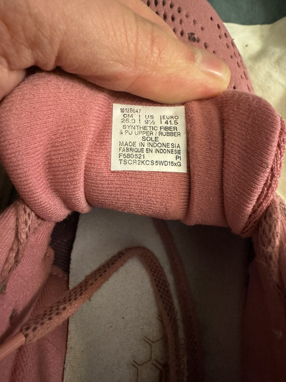Asics Asics Gel Kayano 28 (Pink) Size US 9.5 / IT 39.5 - 7 Thumbnail