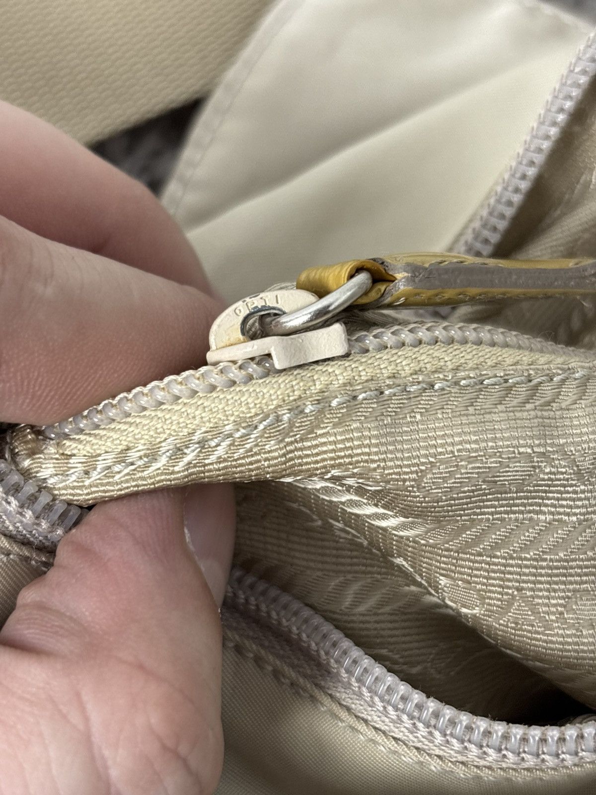 Prada Prada Milano Nylon Beige Messenger Bag Size ONE SIZE - 12 Thumbnail