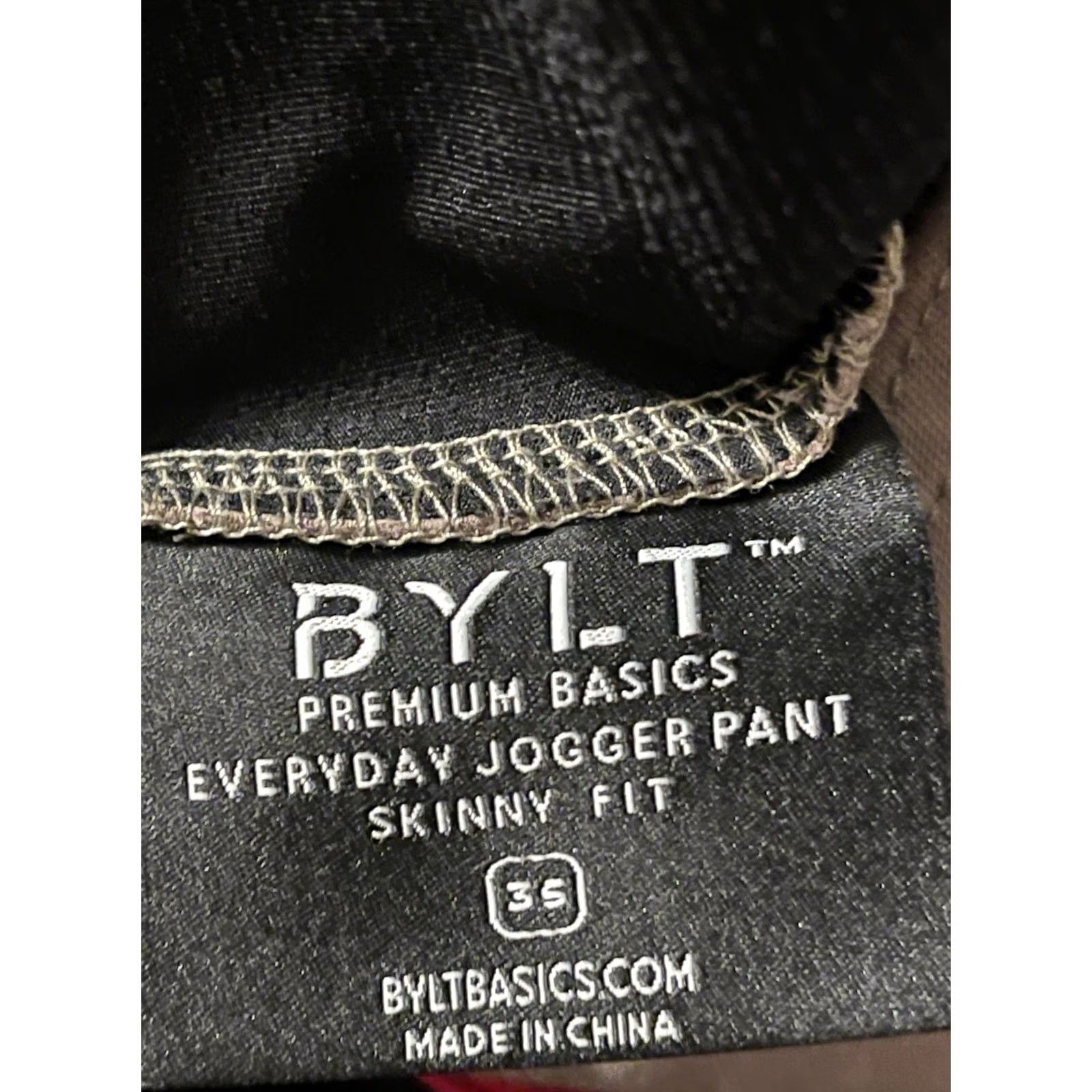 Vintage BYLT Jogger Pants Basic Everyday Tech Skinny Fit Beige Khaki - Men's 32 Slim Inseam 29" Front Flat Front Pockets Casual Clothing Shirts? No, Pants. Size US 32 / EU 48 - 3 Thumbnail