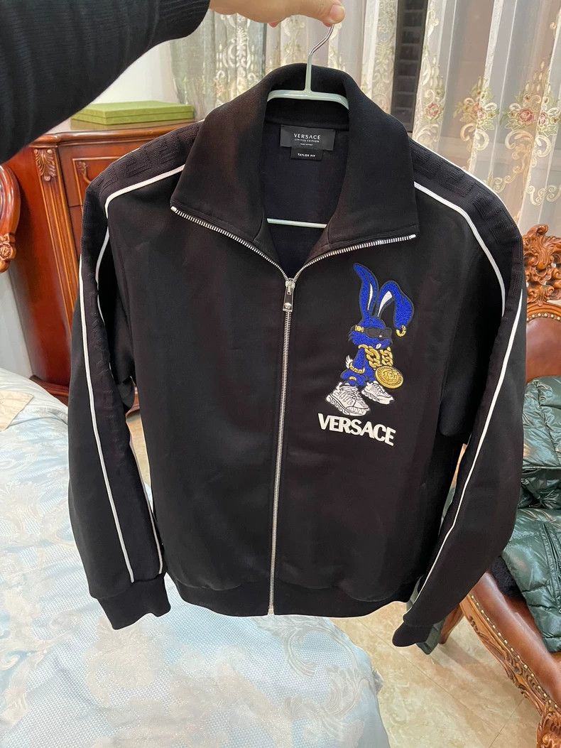 Versace Versace 2023 Rabbit Logo Bomber Jacket - dmc Size US M / EU 48-50 / 2 - 1 Thumbnail