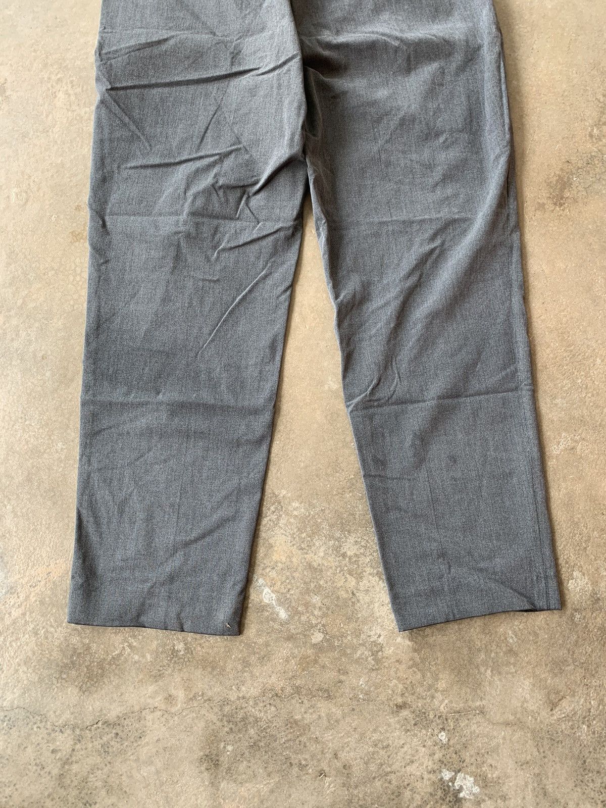 Japanese Brand Steals! Uniqlo Casual Relaxed Office Pants Size US 33 - 6 Thumbnail