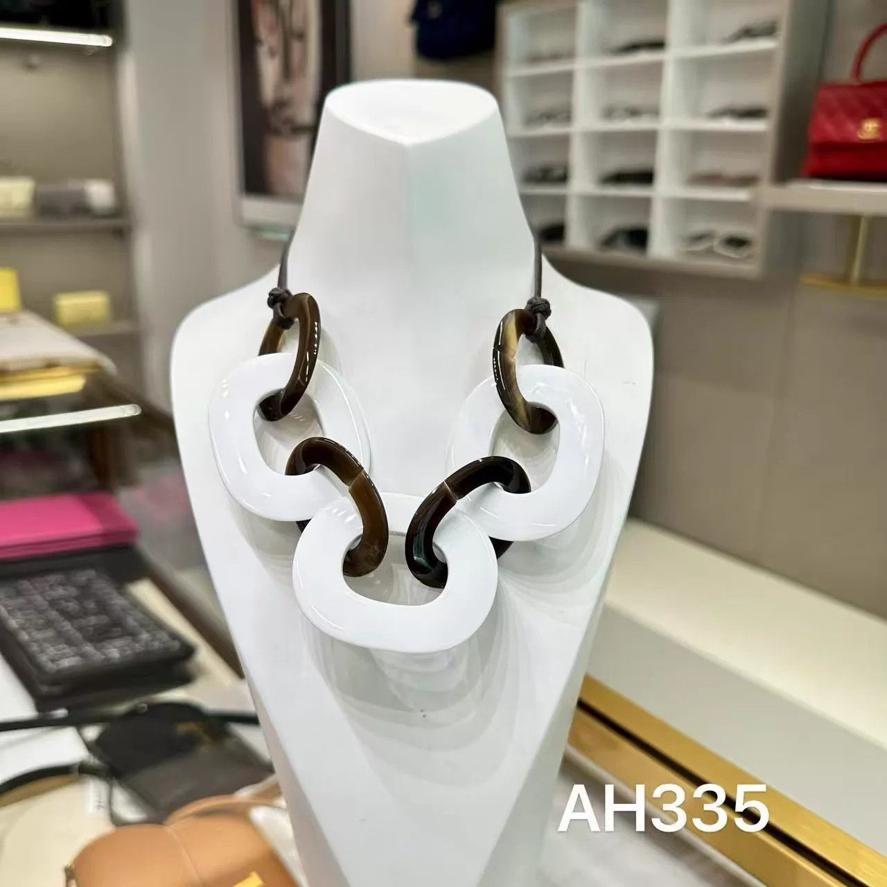 Hermes Hermes Pig Nose Horn Necklace Like New AH335 Size ONE SIZE - 1 Thumbnail