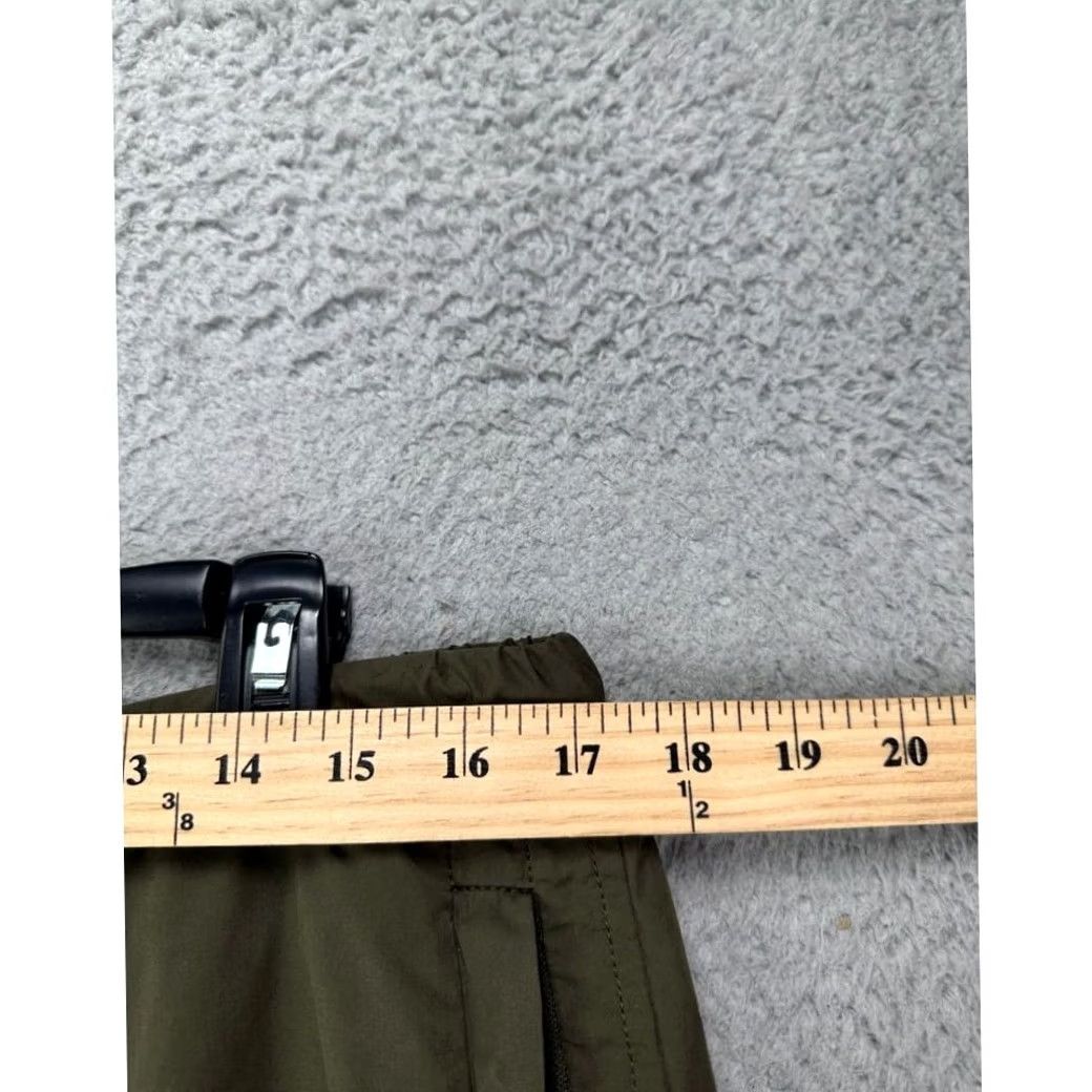 Banana Republic Banana Republic Snow Pants Womens 12 Green Lined Mid-Rise Drawstring Pockets Elastic Waist Outdoor Ski Hiking Wide-Leg Softshell Mens Womens Girls Size 34" / US 12 / IT 48 - 7 Thumbnail