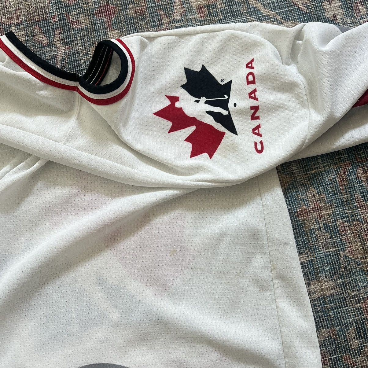 Vintage 1996 Team Canada hockey jersey Gretzky Size US M / EU 48-50 / 2 - 5 Thumbnail