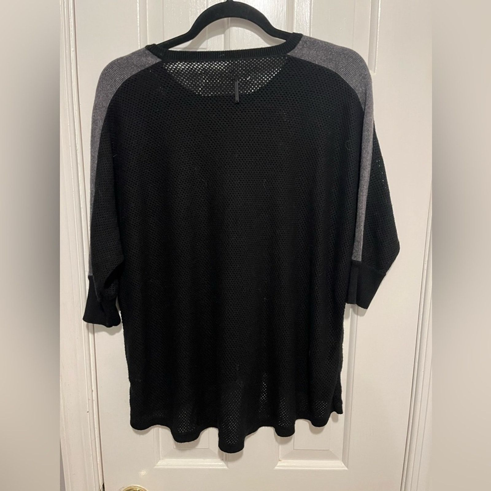 Blanc Noir Blanc Noir Top Light Sweater Black Gray Oversized Mesh Sz XS Size XS / US 0-2 / IT 36-38 - 2 Thumbnail