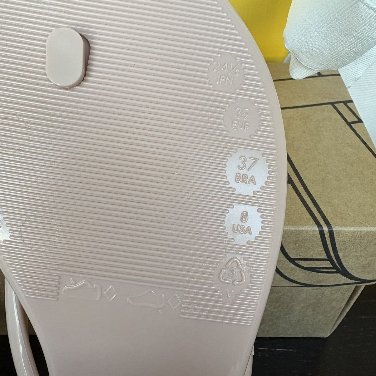 Melissa Flip Flops Size US 8 / IT 38 - 7 Thumbnail