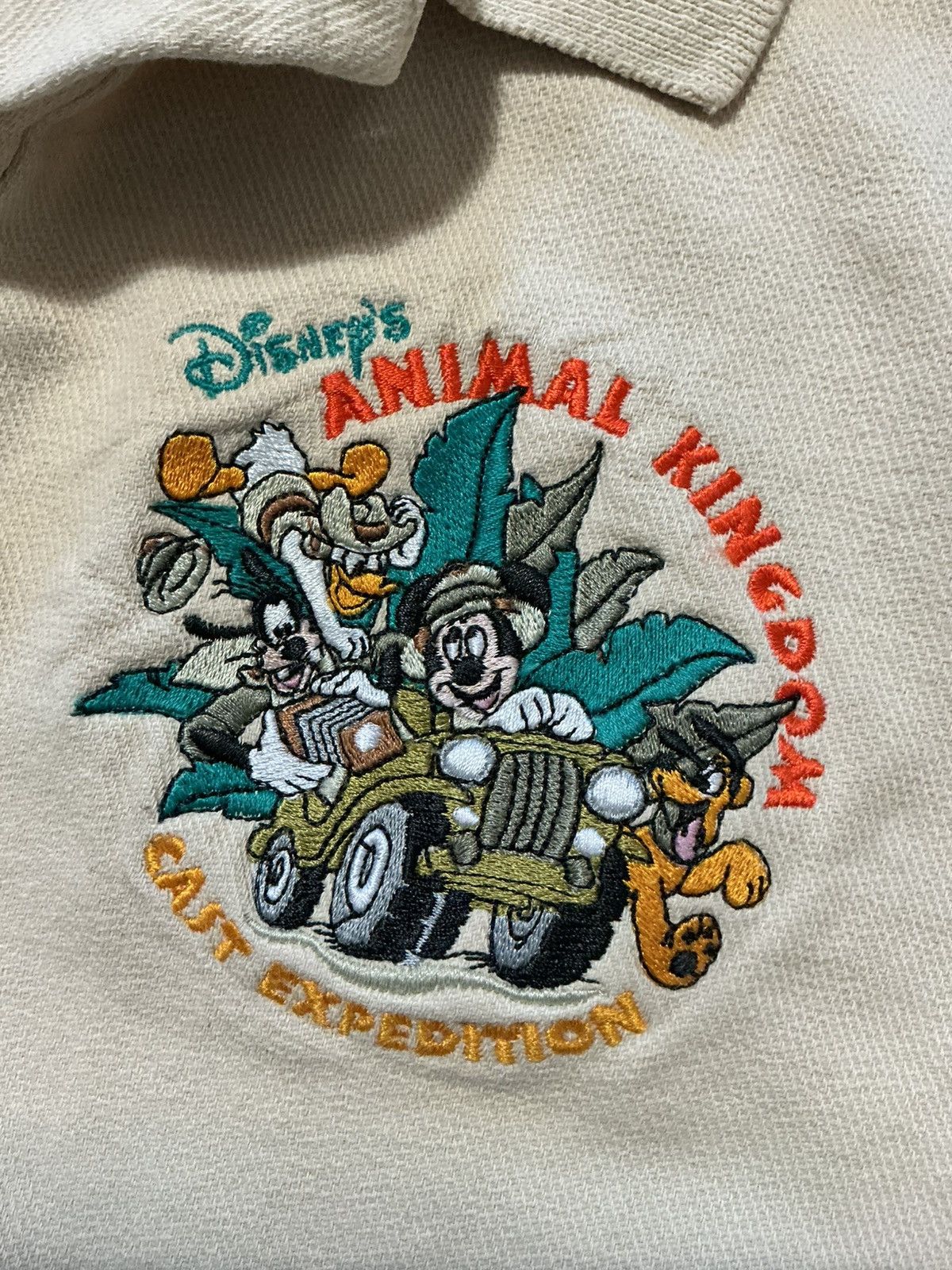 Disney Disney Animal Kingdom Cast Expedition Mickey Sweatshirt Size US L / EU 52-54 / 3 - 1 Thumbnail