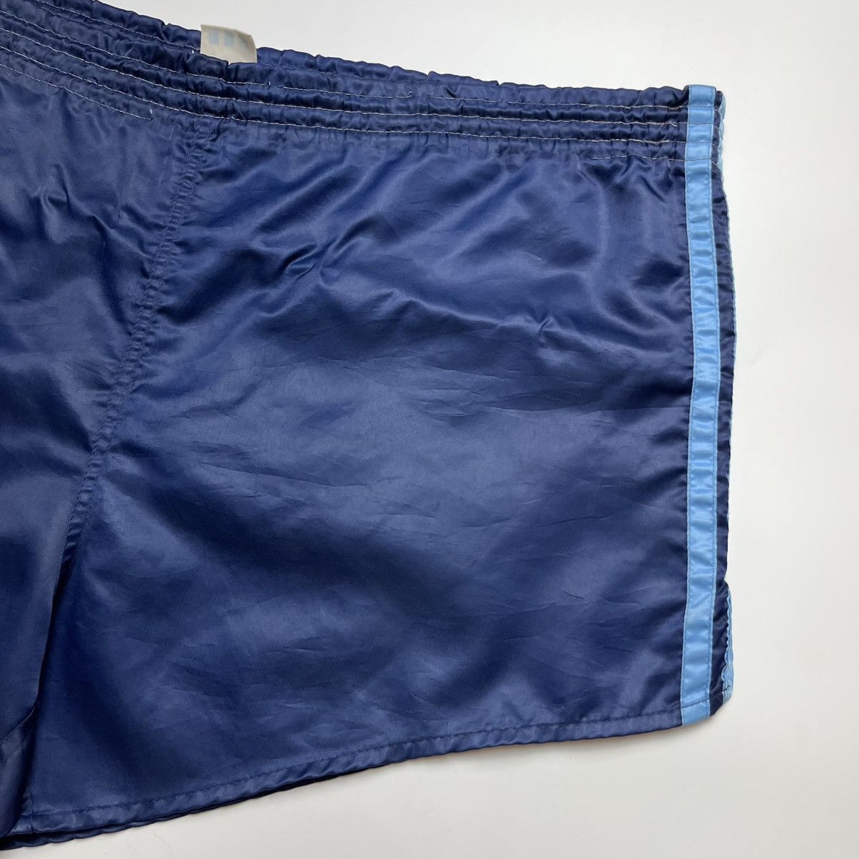 Adidas Vintage Adidas West Germany Shorts Size US 36 / EU 52 - 2 Thumbnail
