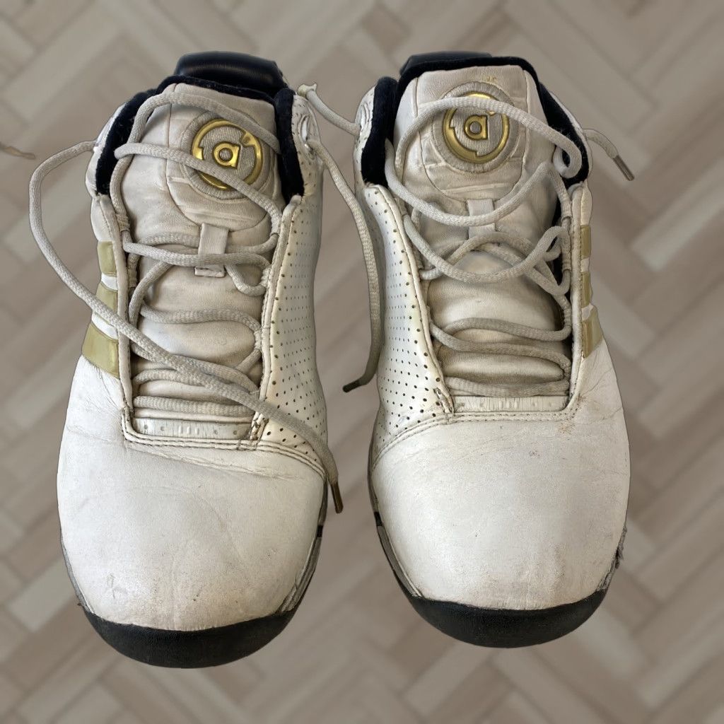 VINTAGE Adidas a3 Superstar Ultra Size 9 White/Silver Duncan and Garnett S1 Basketball Shoes Men Mid Top Stars Nike? Wait.