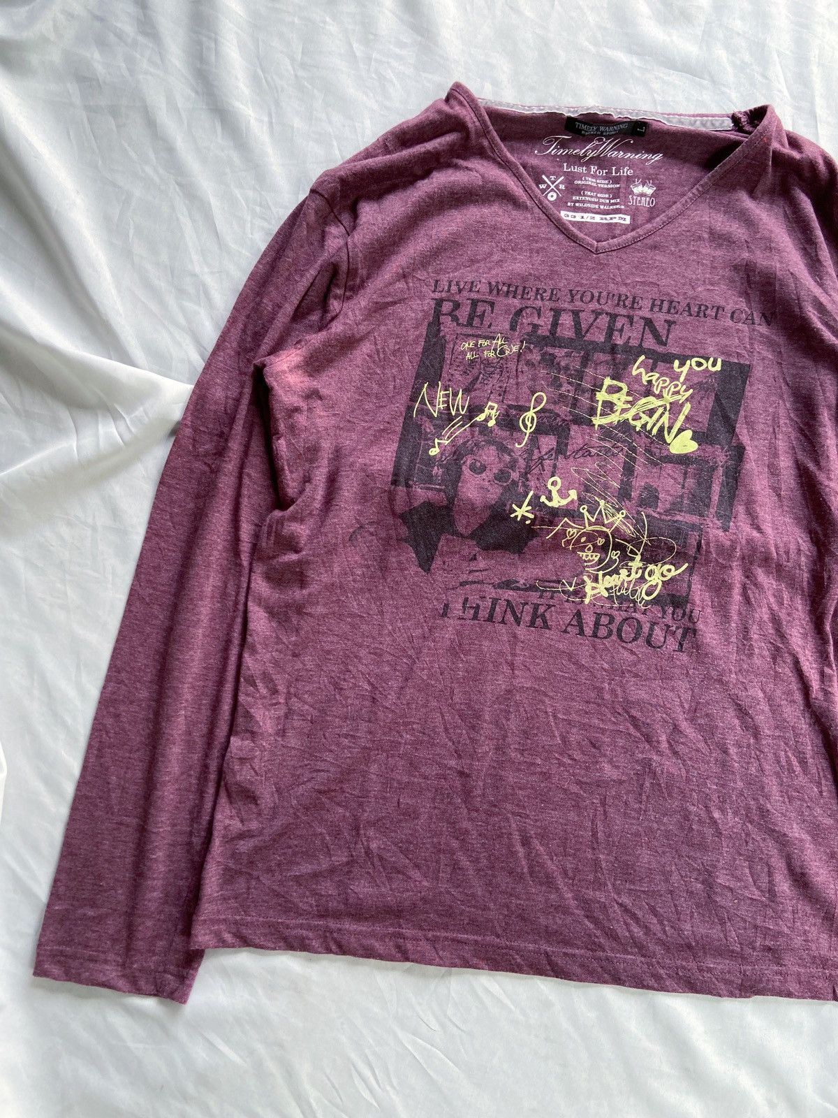 Japanese Brand LIVE WHERE YOURE HEART CAN RE GIVEN LONG SLEEVE Size US M / EU 48-50 / 2 - 3 Thumbnail
