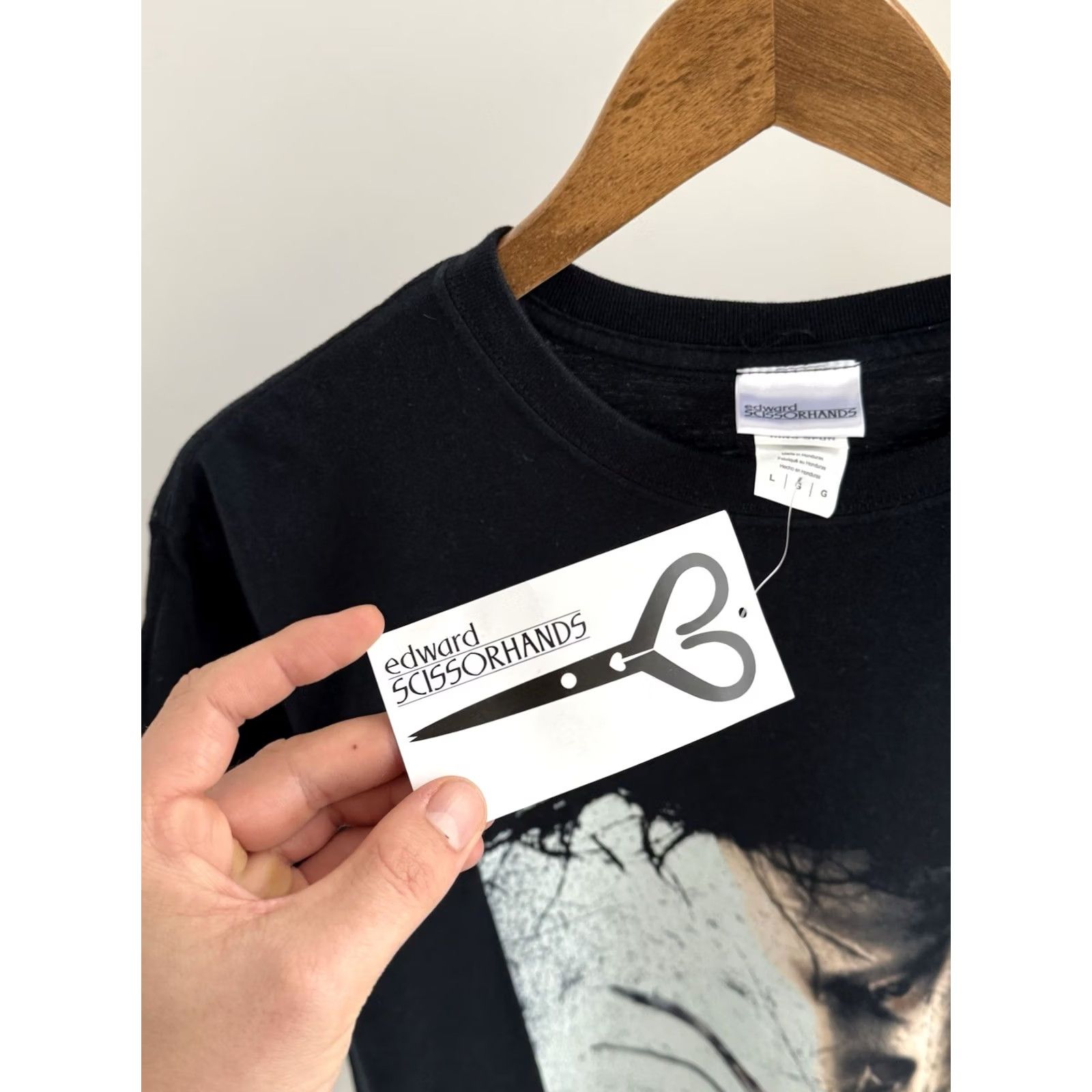 Gildan VINTAGE Edward Scissorhands T-Shirt Black Logo Size L Mens Novelty Movie Graphic Shirt Size US L / EU 52-54 / 3 - 5 Thumbnail