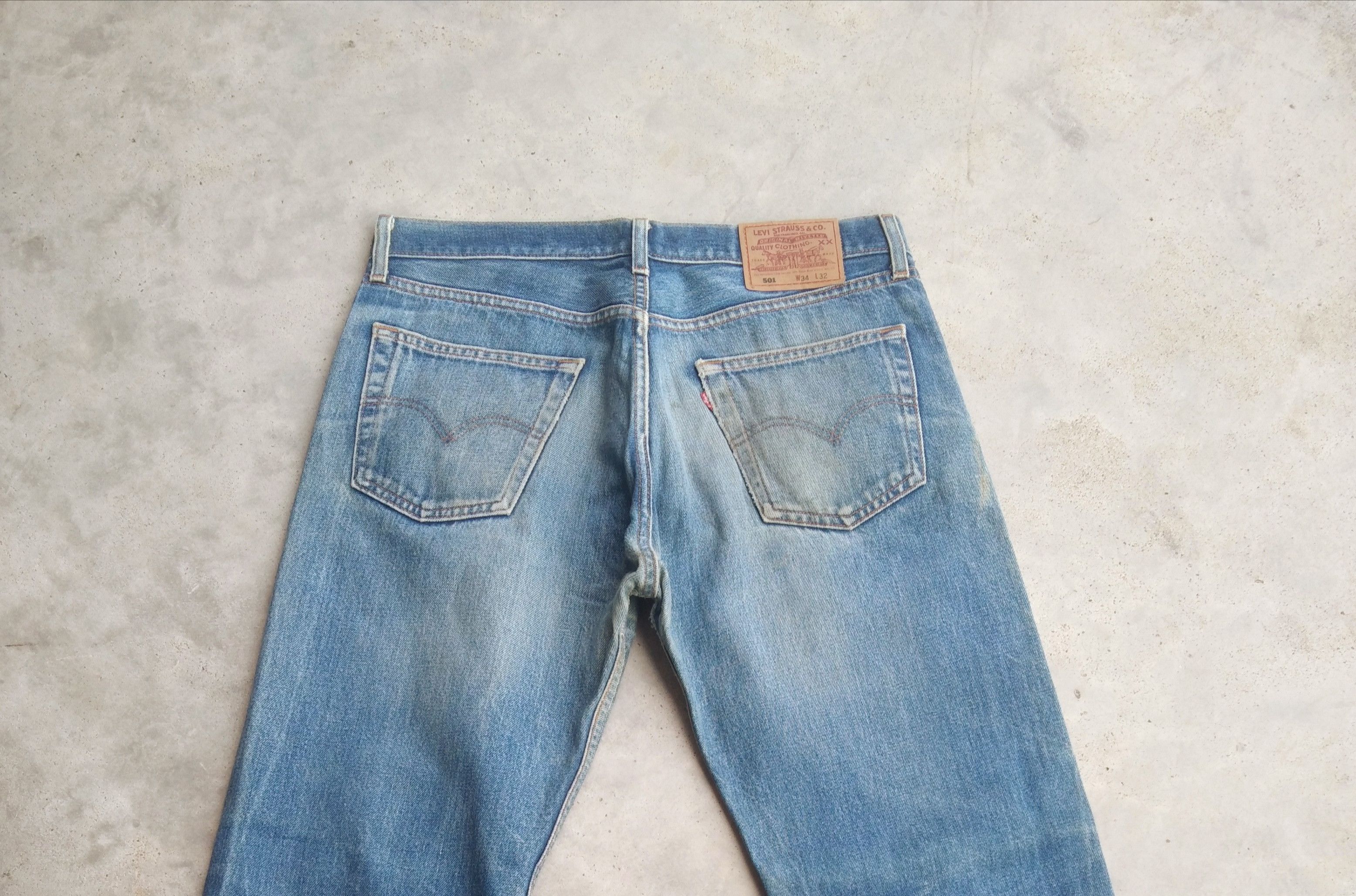 Levi's Vintage Levi's 501 Made In USA Released Hem Distressed Jeans Size US 34 / EU 50 - 5 Thumbnail
