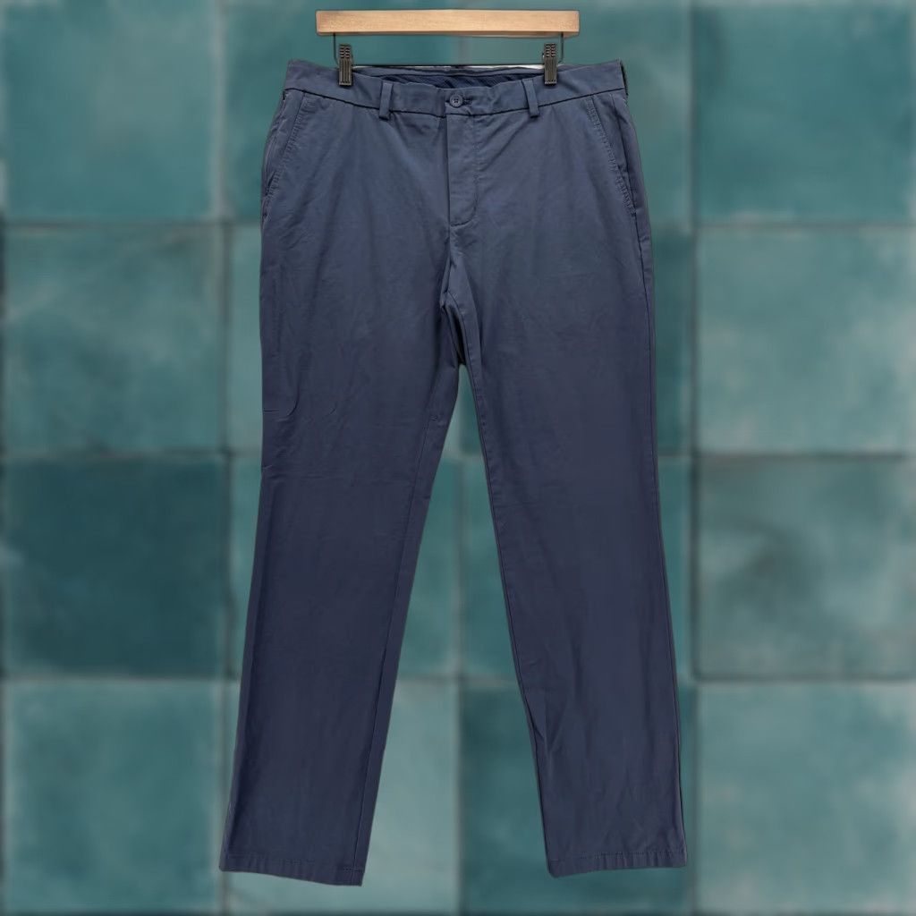 Vineyard Vines VINEYARD VINES OTG On-The-Go Pants Mens 35x32 Blue Chino Stretch Cotton Nylon Spandex Casual Flat Front Pockets Zip Pant Mens Blue 35 32 Size US 35 - 1 Thumbnail