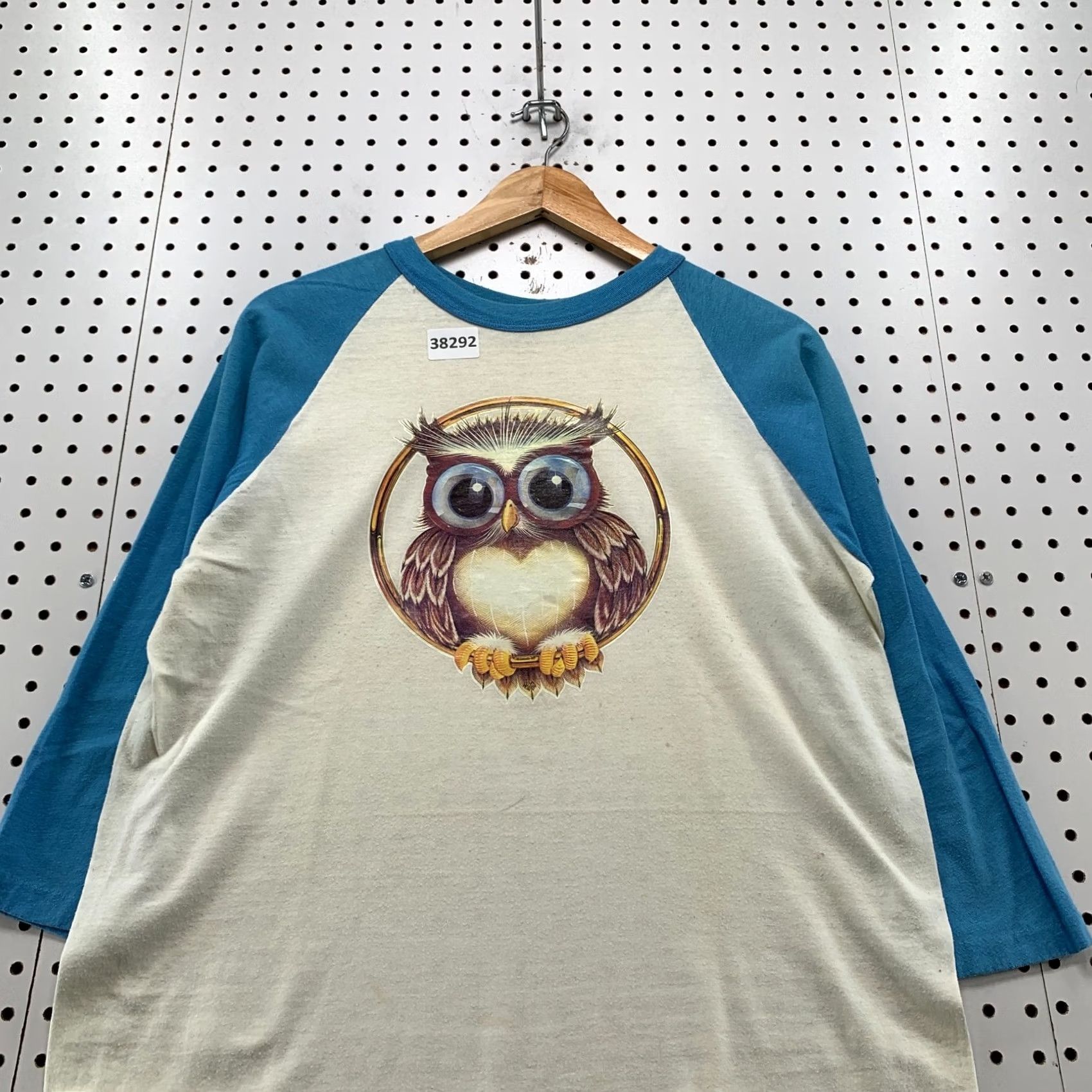 Vintage VINTAGE Stedman Owl Shirt Mens Large White Blue Raglan 3/4 Sleeve T-Shirt USA Size US M / EU 48-50 / 2 - 7 Thumbnail