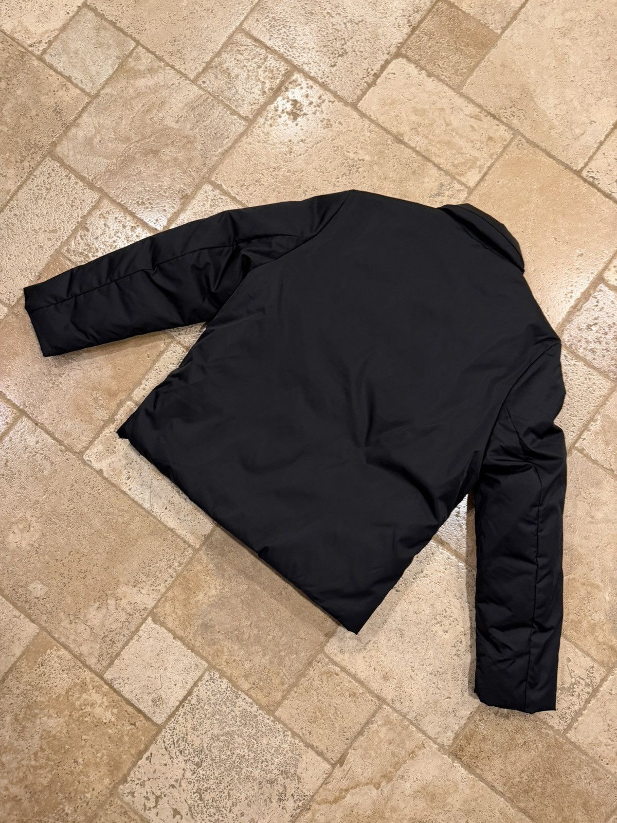 Prada Prada 2023 Re-Nylon Down Puffer Black Collar Zip-Up Jacket Size US L / EU 52-54 / 3 - 10 Thumbnail
