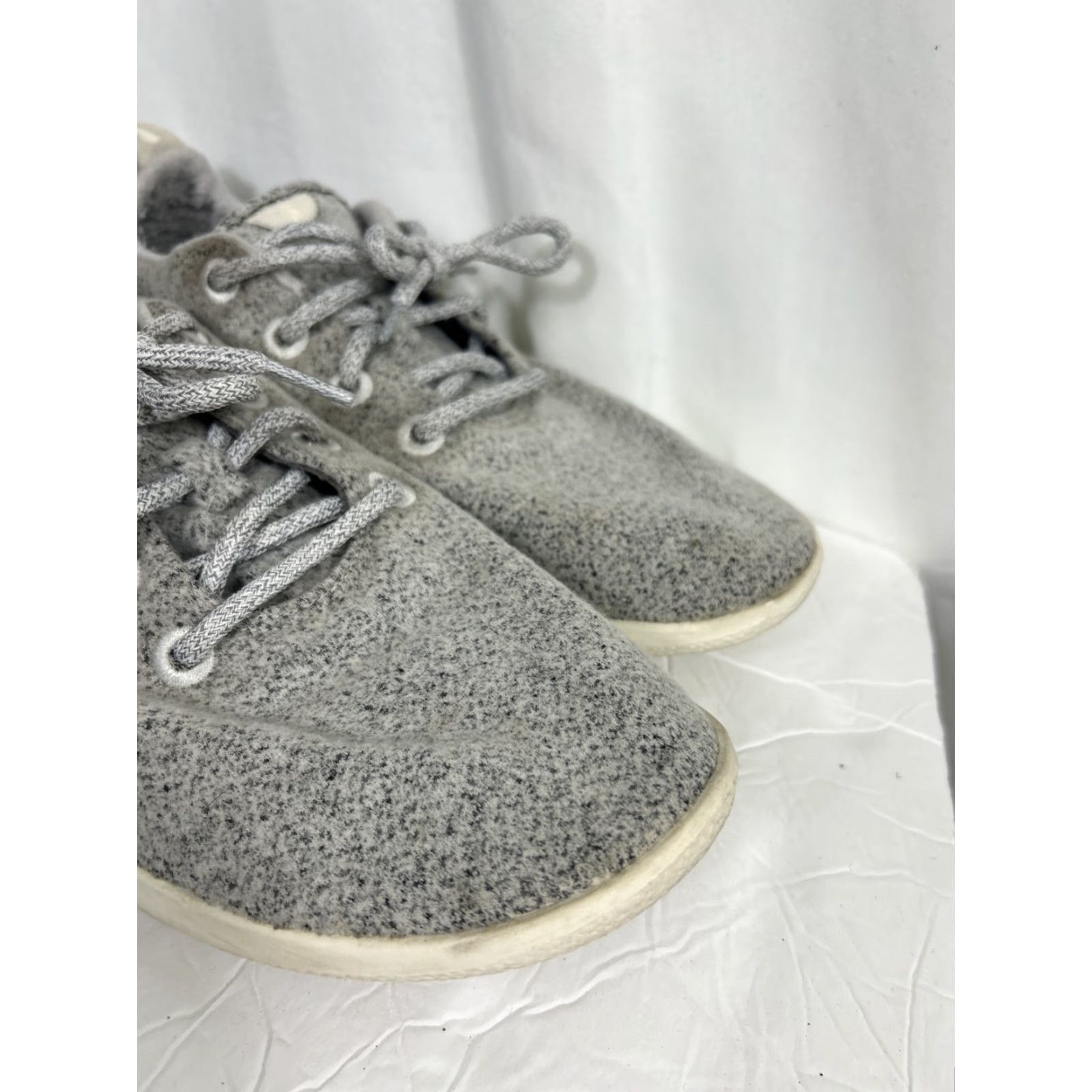 Allbirds **AllBirds Wool Runner Mizzle Comfort Sneakers Womens Size 11 Gray** User: AllBirds Wool Runner Mizzle Comfort Sneakers Women Size 11 Gray Size US 9 / IT 39 - 2 Thumbnail