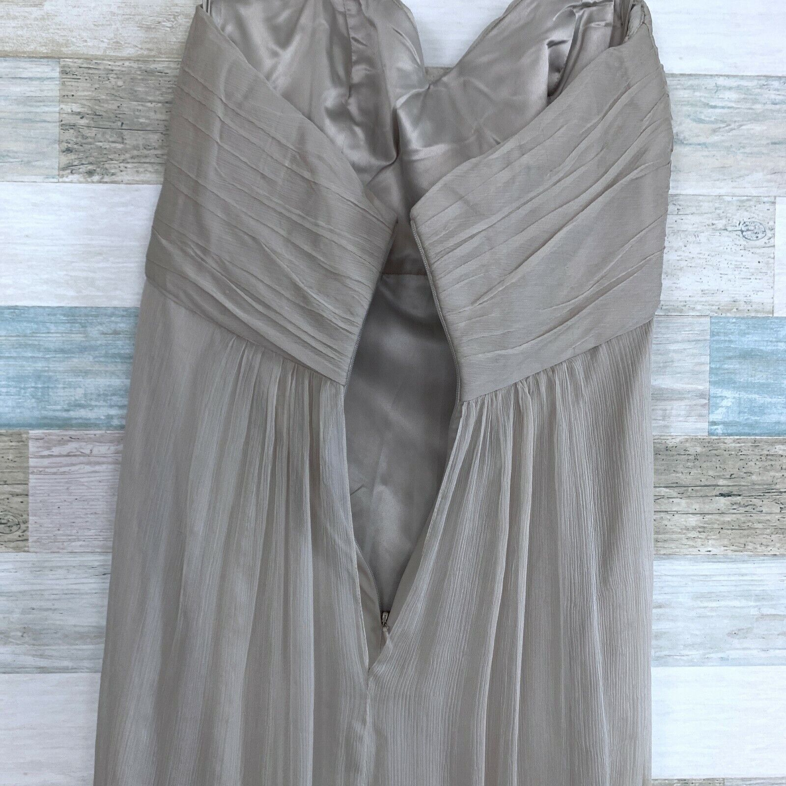 Other Nouvelle Amsale Silk Crinkle Chiffon Bridesmaid Dress Gown Size M / US 6-8 / IT 42-44 - 6 Thumbnail