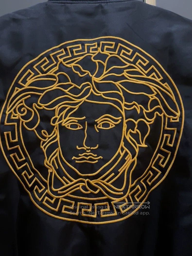Versace Versace Embroidered Medusa black baseball uniform cotton j Size M / US 6-8 / IT 42-44 - 8 Thumbnail
