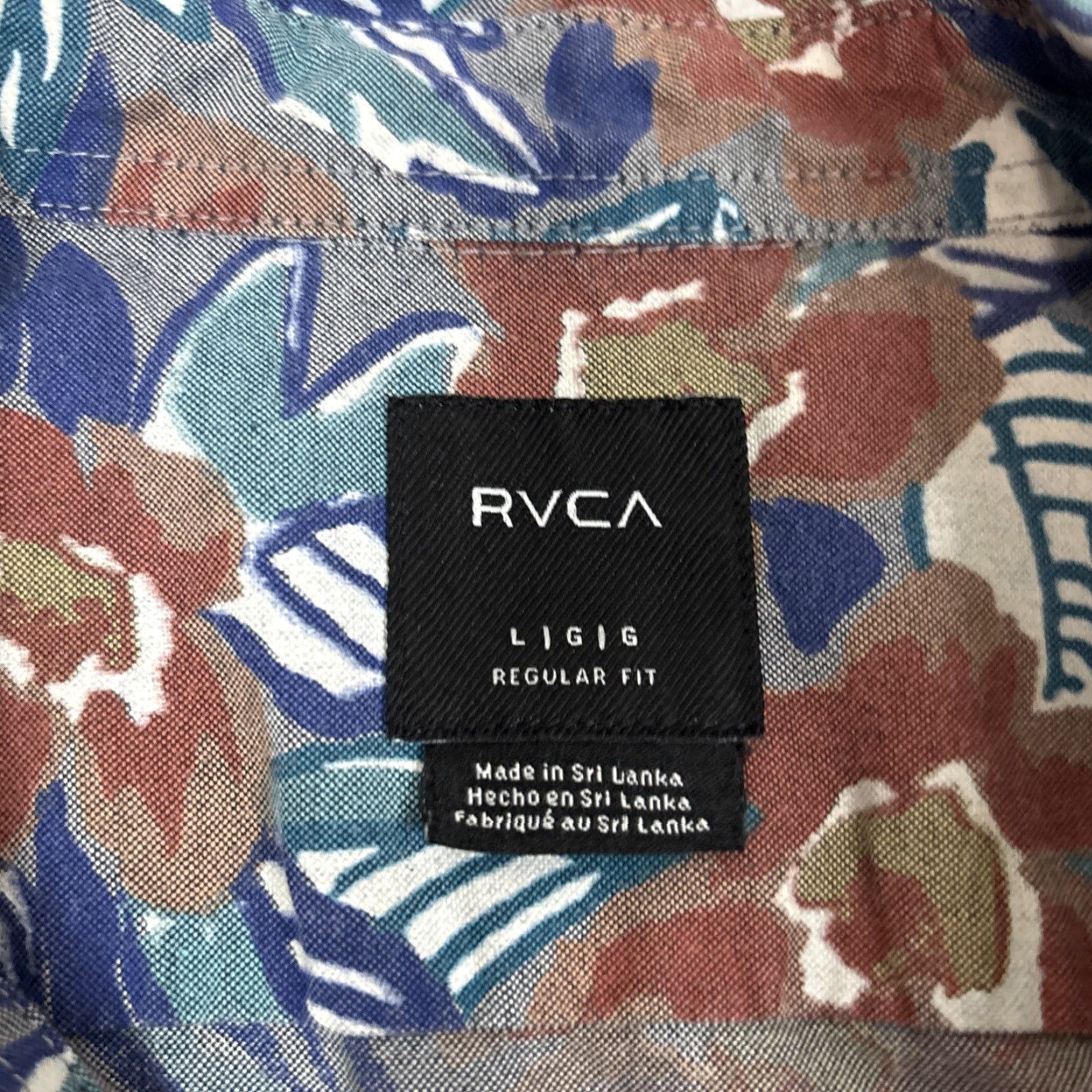 RVCA RVCA PARADISE VALLEY Floral Woven S/S Regular Fit Men's Shirt L Blue Brown Multi Size L Size US L / EU 52-54 / 3 - 2 Thumbnail