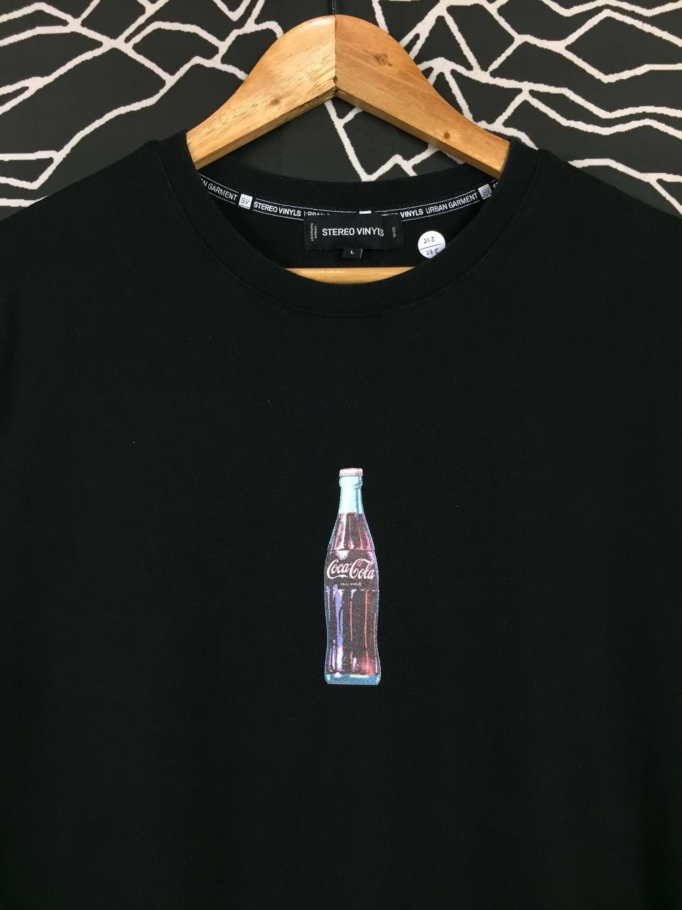 Japanese Brand × Vintage Stereo Vinyls Urban Garment Coca Cola Graphic Tee Size US L / EU 52-54 / 3 - 7 Thumbnail